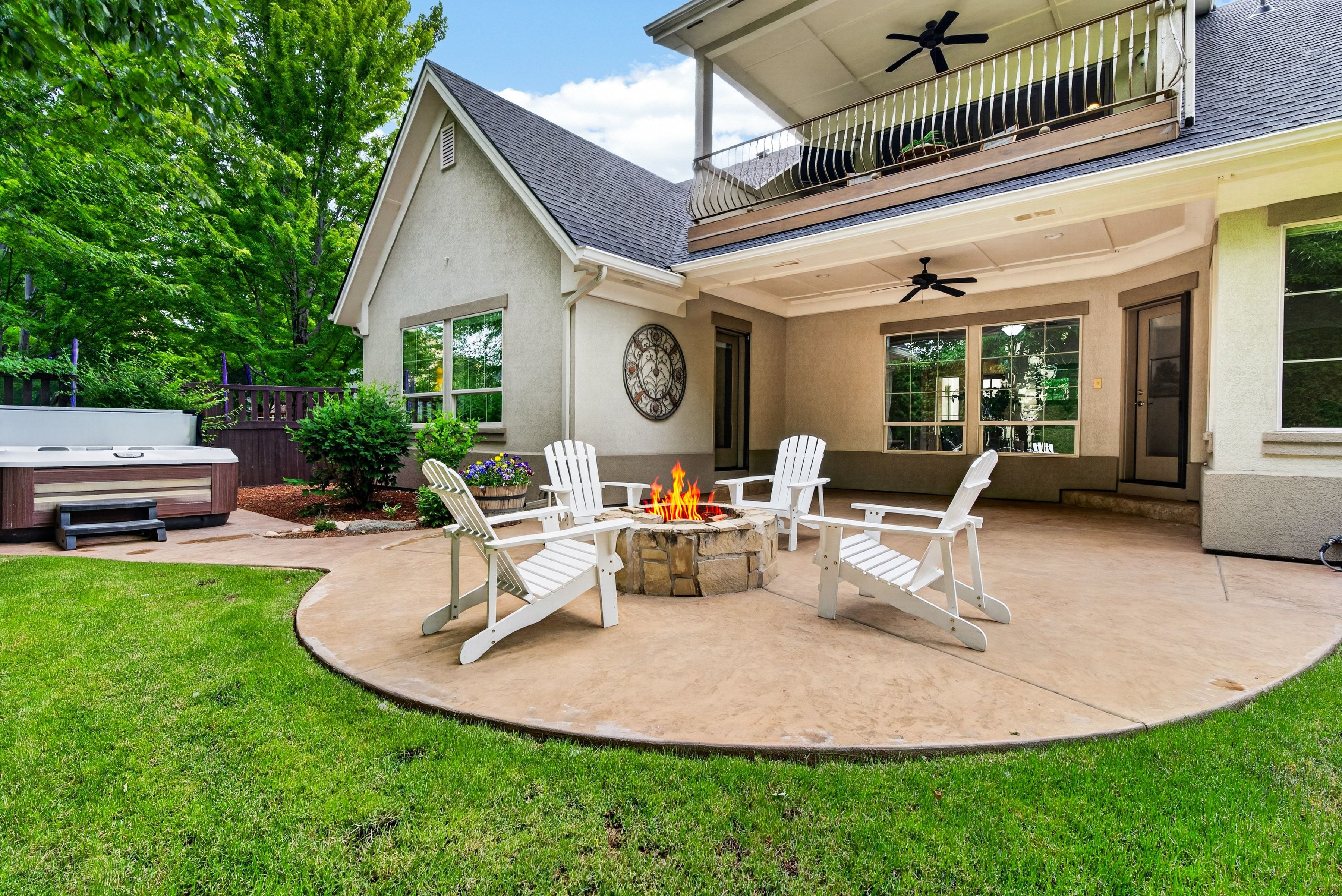  Custom Hidden Springs Estate with Private Casita & ResortStyle Backyard - 物件實景
