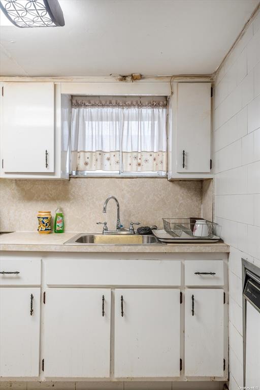 Brooklyn, New York, 11204, United States, 5 Bedrooms Bedrooms, ,3 BathroomsBathrooms,Residential,For Sale,1809100