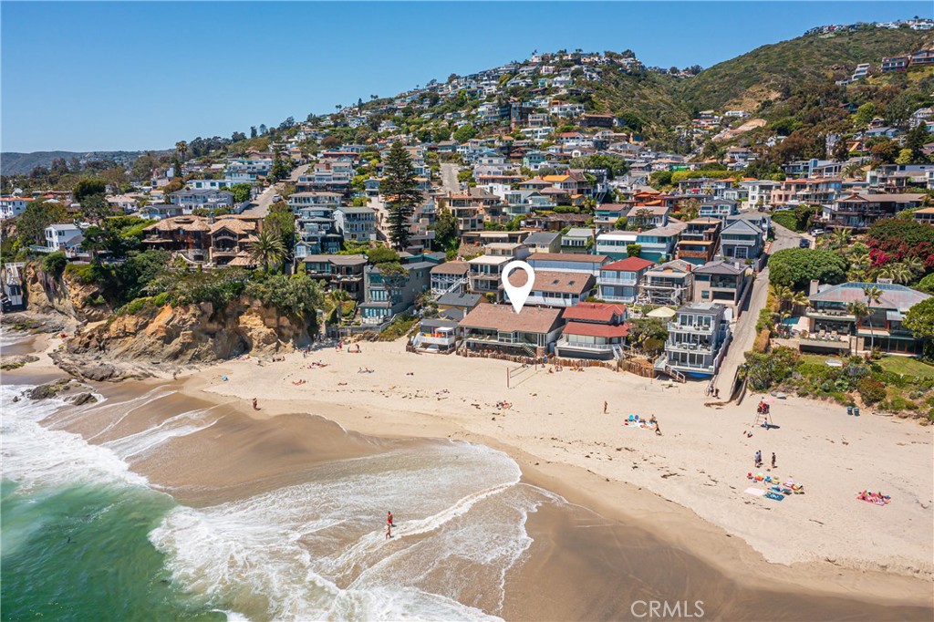 Laguna Beach, California, 92651, United States, 8 Bedrooms Bedrooms, ,8 BathroomsBathrooms,Residential,For Sale,1993207