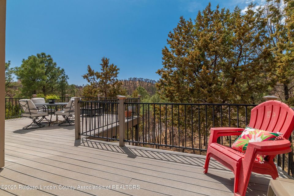 Alto, New Mexico, 88312, United States, 3 Bedrooms Bedrooms, ,3 BathroomsBathrooms,Residential,For Sale,1915244