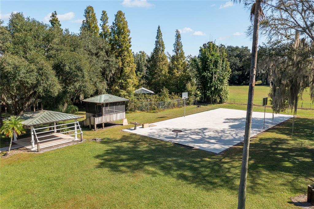 4911 W Sam Allen Road, Plant City, Florida, 33565, United States, 5 Bedrooms Bedrooms, ,3 BathroomsBathrooms,Residential,For Sale,4911 W Sam Allen Road,1672218