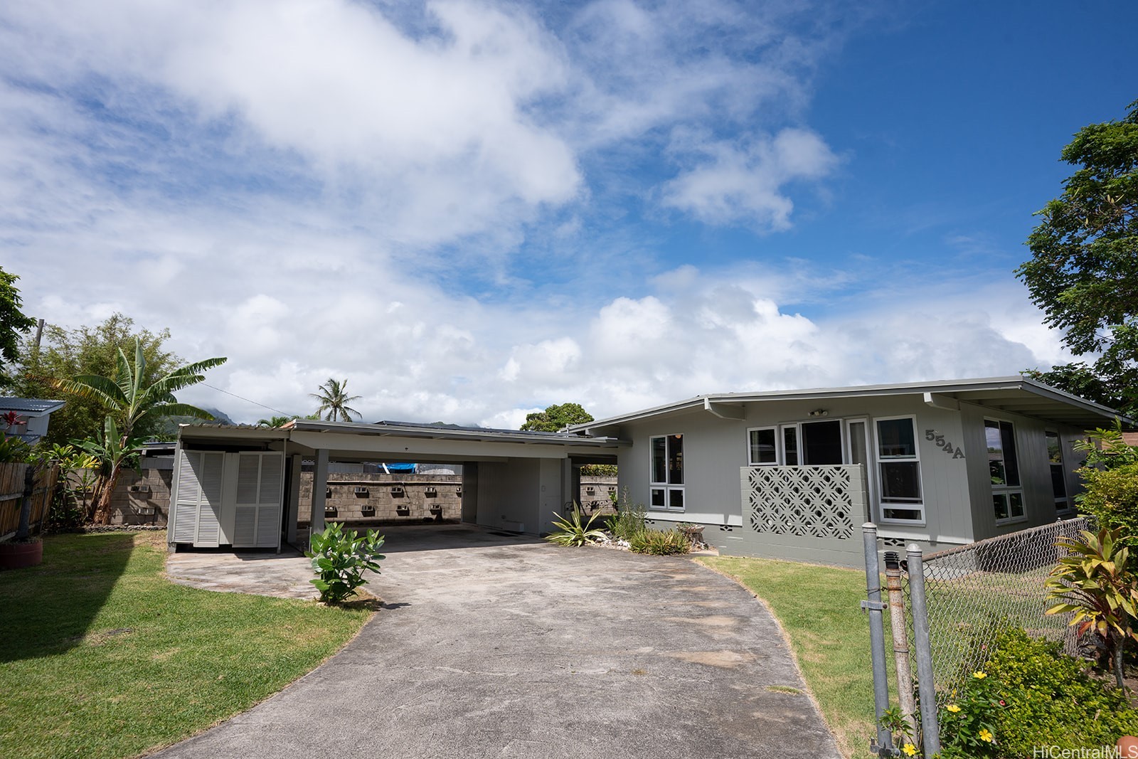 Auwai St, Kailua, HI 96734