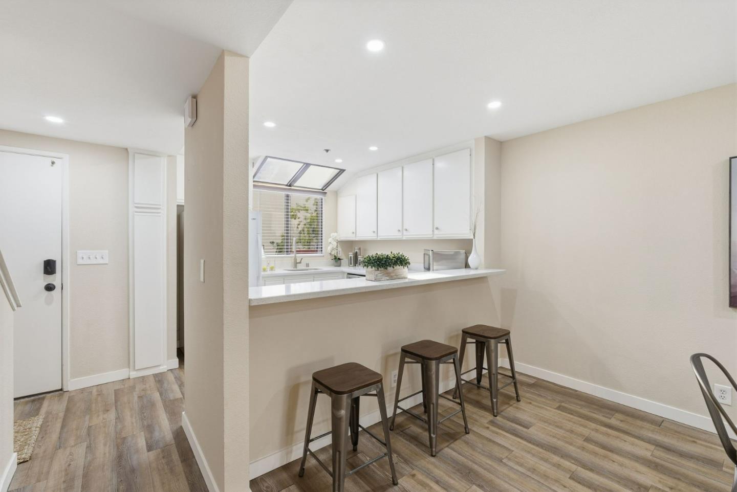 Palo Alto, California, 94306, United States, 2 Bedrooms Bedrooms, ,2 BathroomsBathrooms,Residential,For Sale,1992866