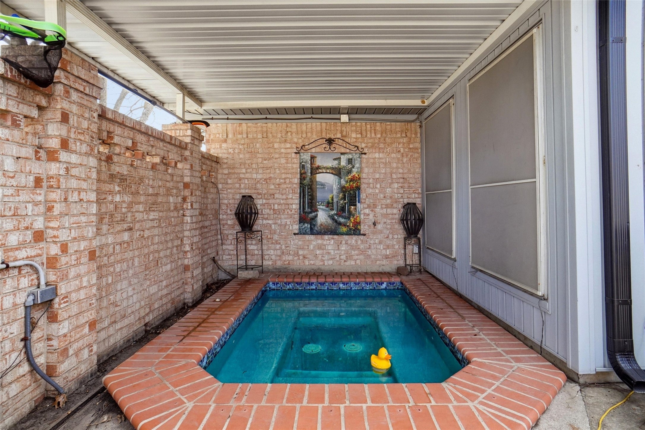 Hurst, Texas, 76054, United States, 4 Bedrooms Bedrooms, ,3 BathroomsBathrooms,Residential,For Sale,2024676