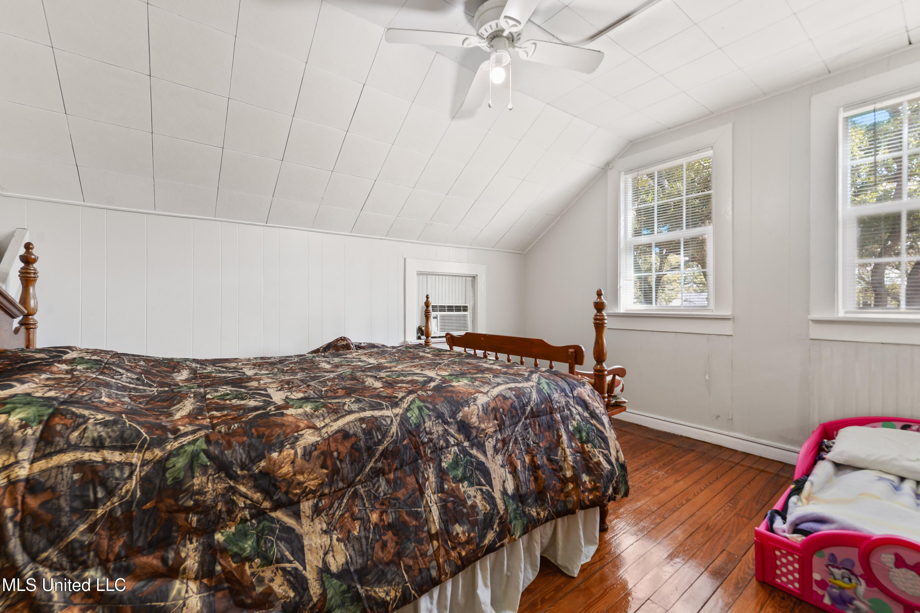 Biloxi, Mississippi, 39531, United States, 3 Bedrooms Bedrooms, ,3 BathroomsBathrooms,Residential,For Sale,1731984