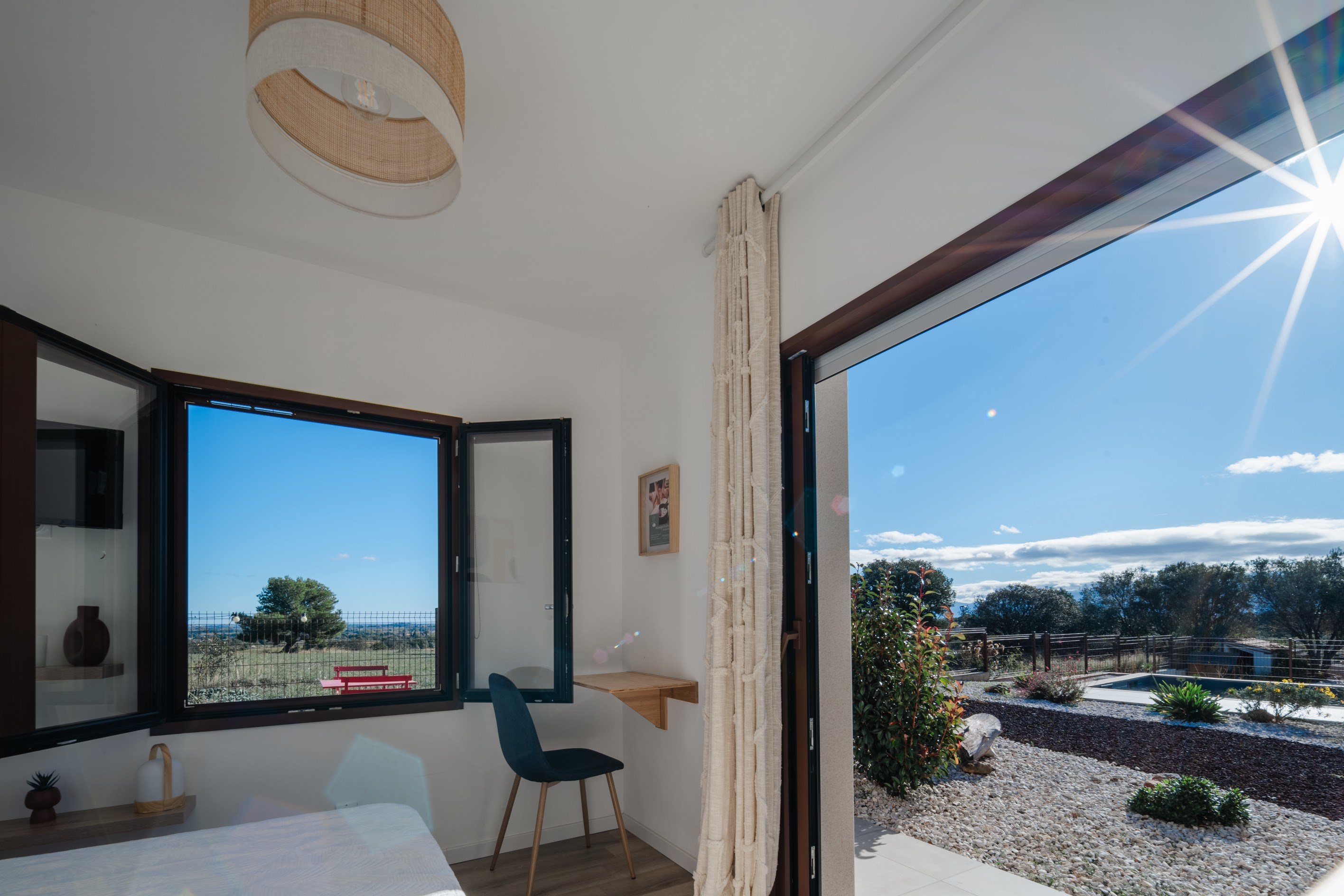  Elegant Contemporary single-storey villa with large garage and pool in a sought… - 物件實景