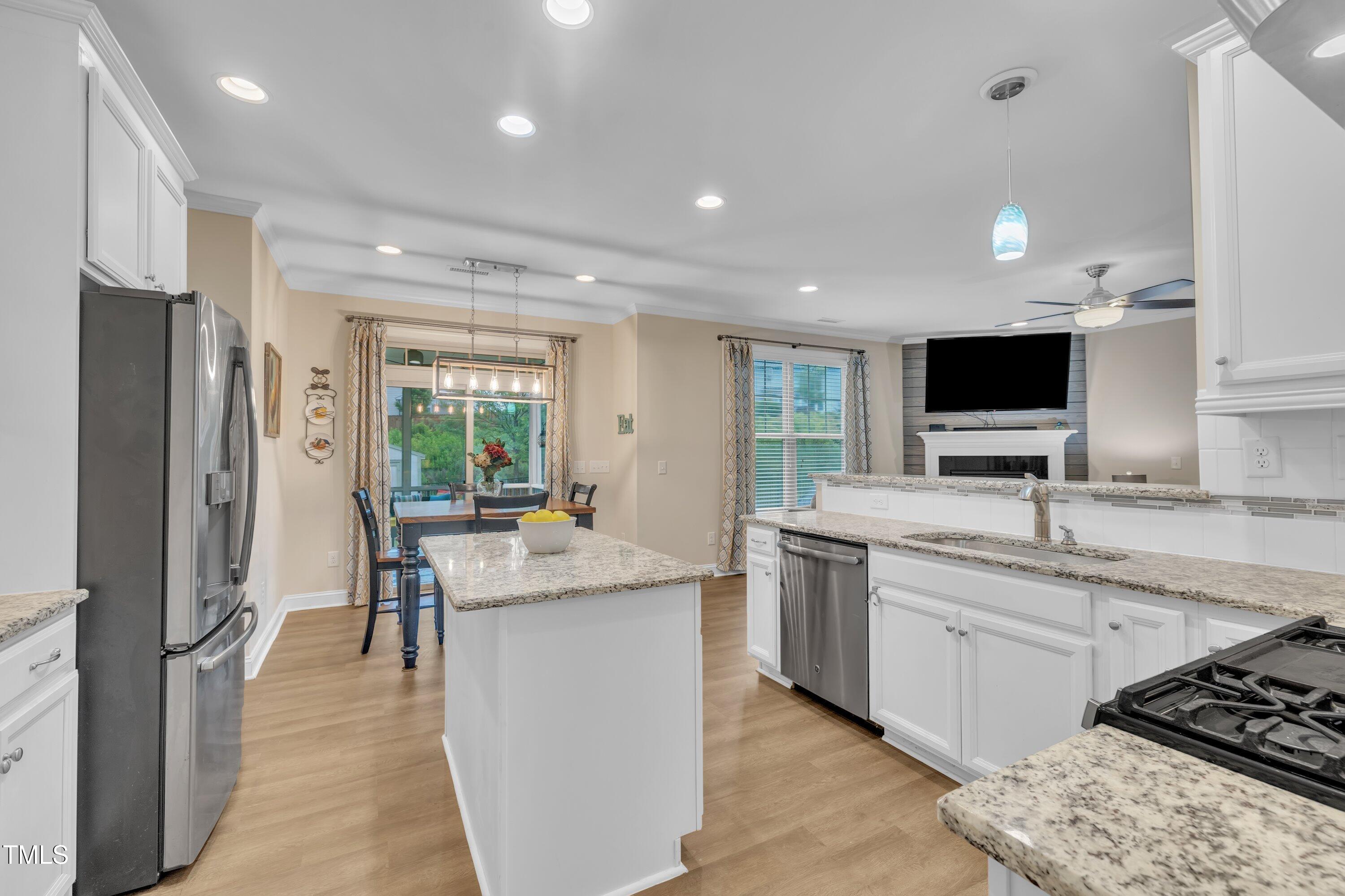 Wendell, North Carolina, 27591, United States, 5 Bedrooms Bedrooms, ,3 BathroomsBathrooms,Residential,For Sale,1838097