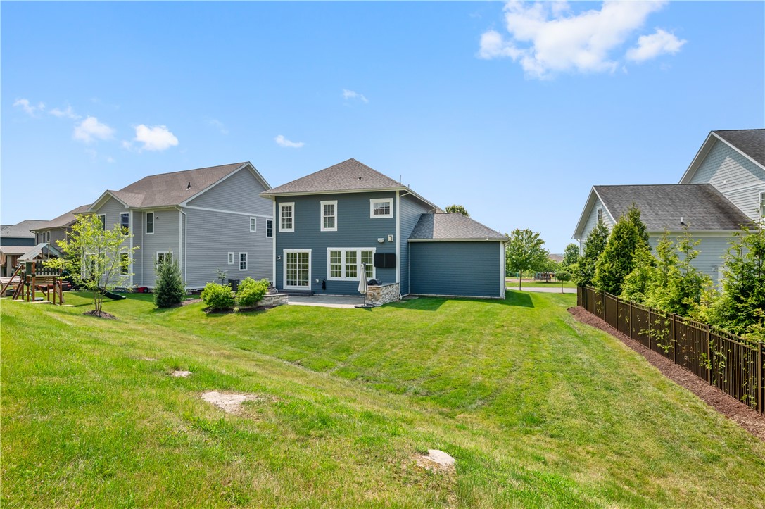 Bridgeville, Pennsylvania, 15017, United States, 4 Bedrooms Bedrooms, ,4 BathroomsBathrooms,Residential,For Sale,1753303