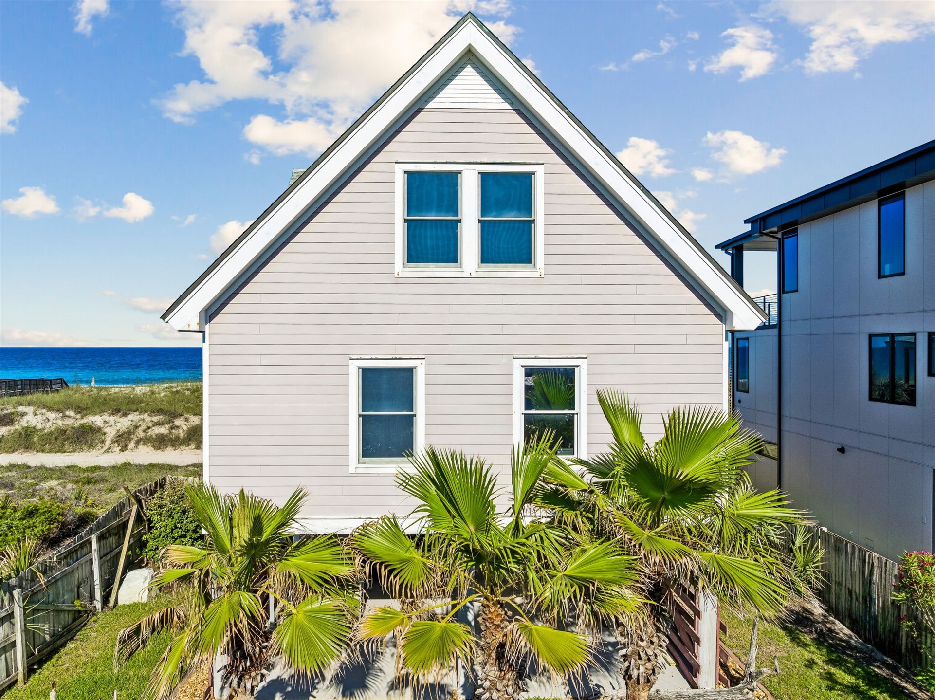 Fernandina Beach, Florida, 32034, United States, 4 Bedrooms Bedrooms, ,2 BathroomsBathrooms,Residential,For Sale,2049113
