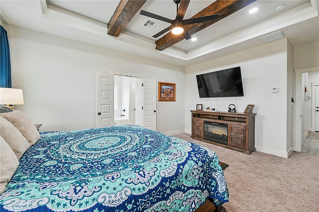 Bryan, Texas, 77808-7031, United States, 4 Bedrooms Bedrooms, ,4 BathroomsBathrooms,Residential,For Sale,1978481