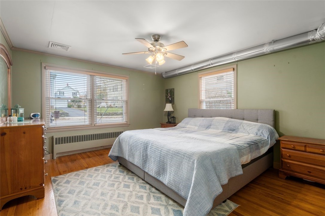 Woonsocket, Rhode Island, 02895, United States, 4 Bedrooms Bedrooms, ,2 BathroomsBathrooms,Residential,For Sale,1987551