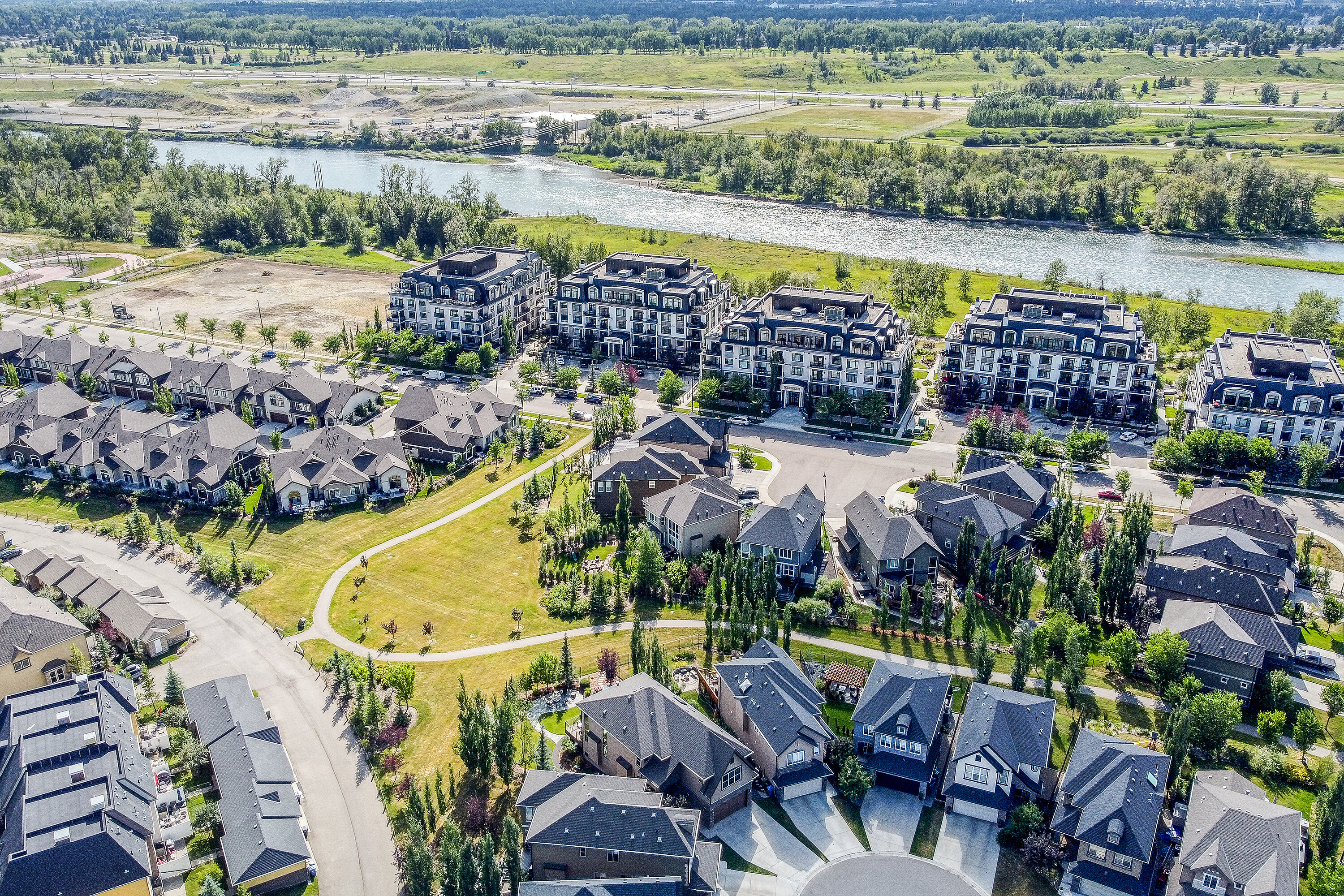  Quarry Park Backing Greenspace - 物件實景