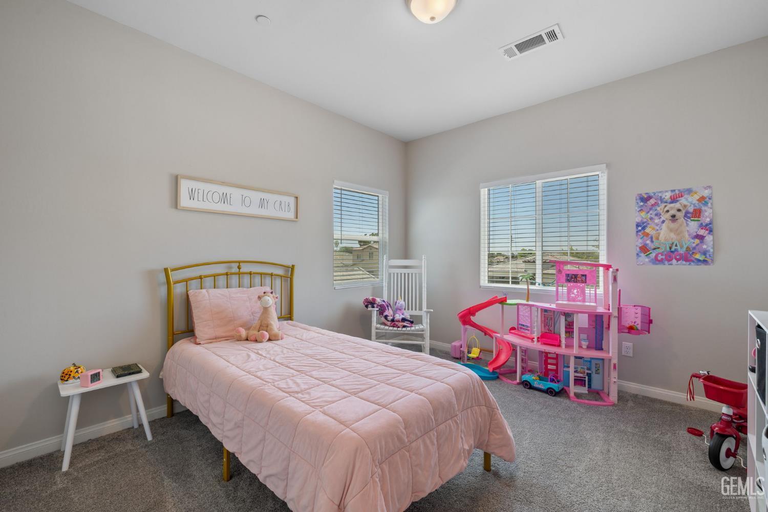Bakersfield, California, 93314, United States, 5 Bedrooms Bedrooms, ,3 BathroomsBathrooms,Residential,For Sale,1821031