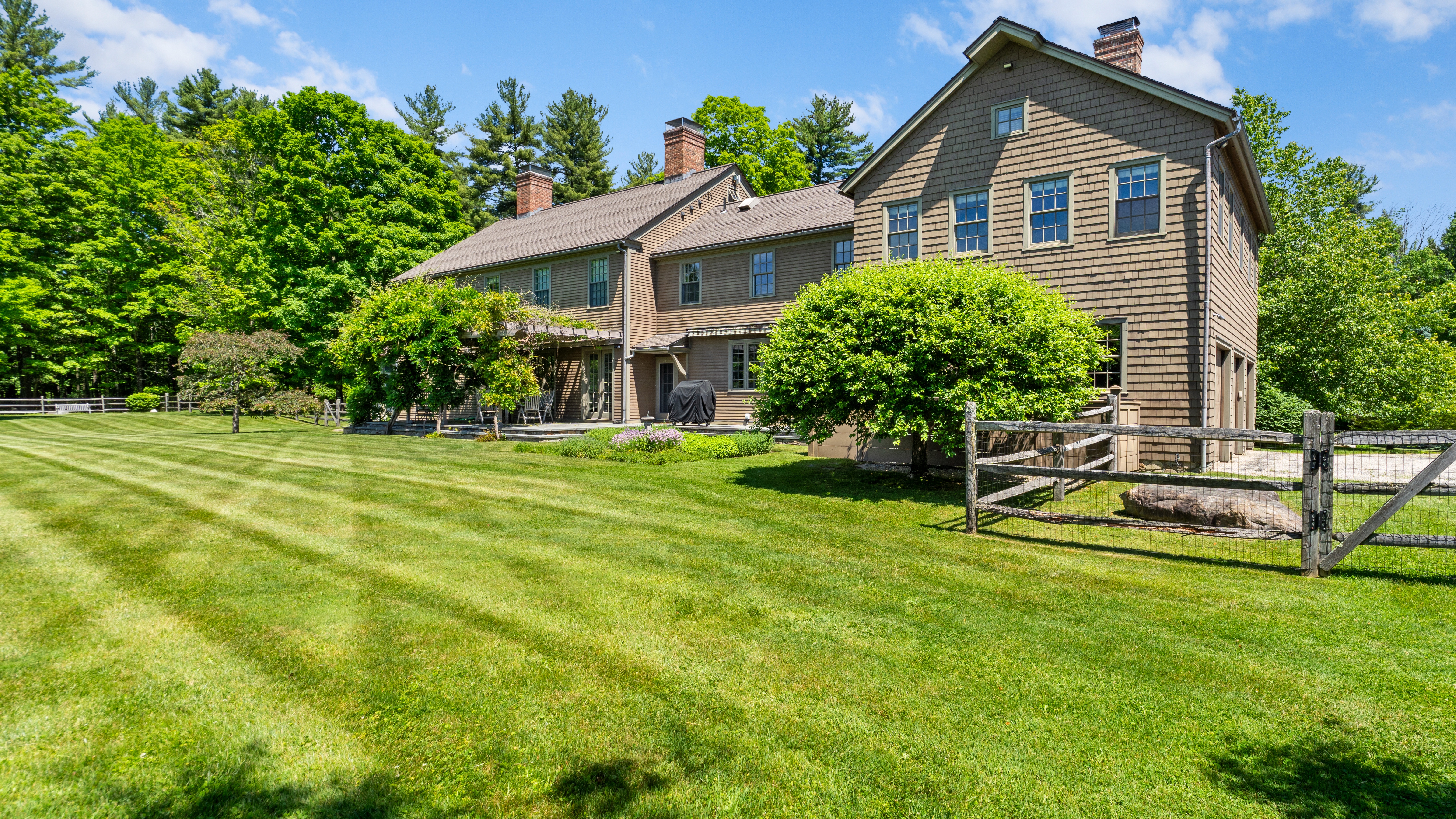 An Exceptional Berkshire Retreat with Iconic Views - 物件實景