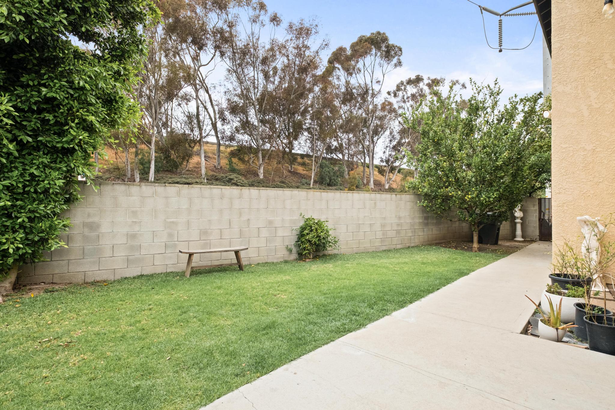 HAWTHORNE, California, 90250, United States, 4 Bedrooms Bedrooms, ,3 BathroomsBathrooms,Residential,For Sale,1798305