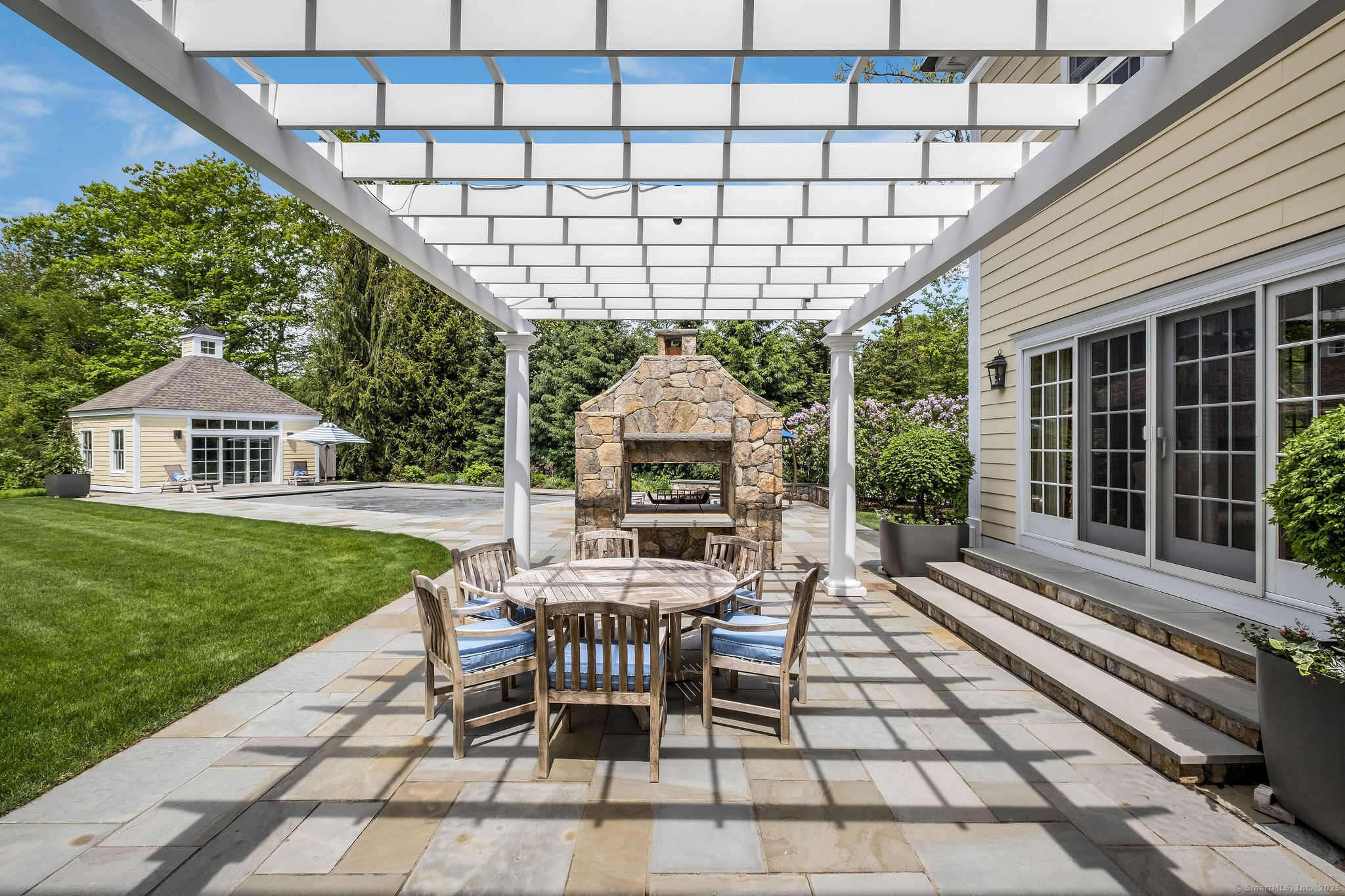 Madison, Connecticut, 06443, United States, 6 Bedrooms Bedrooms, ,5 BathroomsBathrooms,Residential,For Sale,1804612