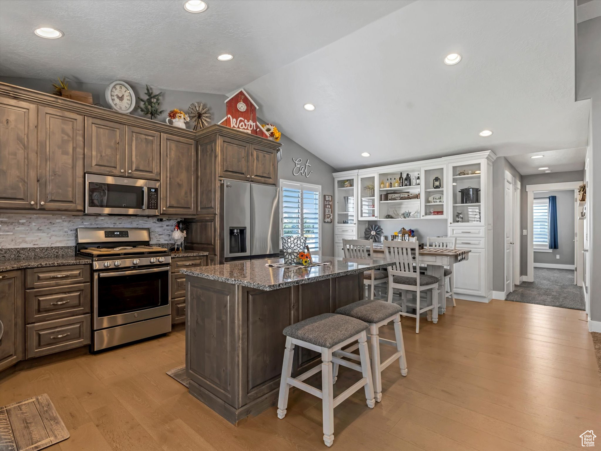 Grantsville, Utah, 84029, United States, 4 Bedrooms Bedrooms, ,3 BathroomsBathrooms,Residential,For Sale,1991039