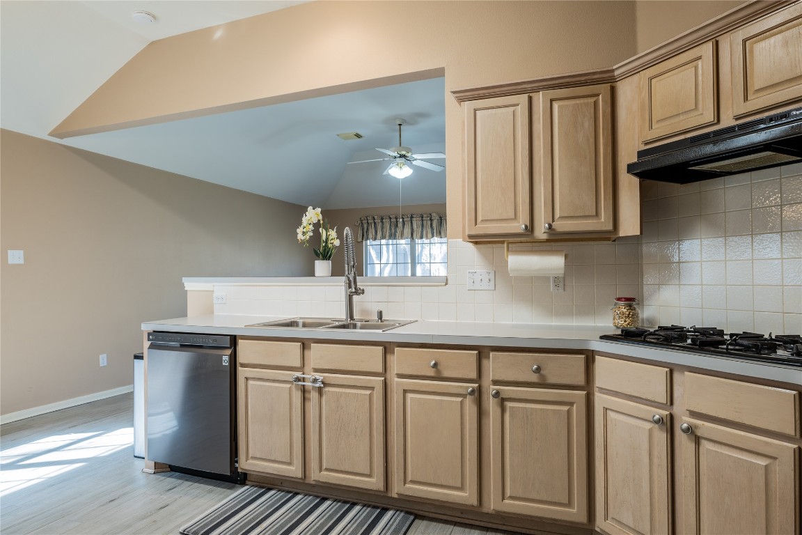 Austin, Texas, 78749, United States, 3 Bedrooms Bedrooms, ,2 BathroomsBathrooms,Residential,For Sale,1759172