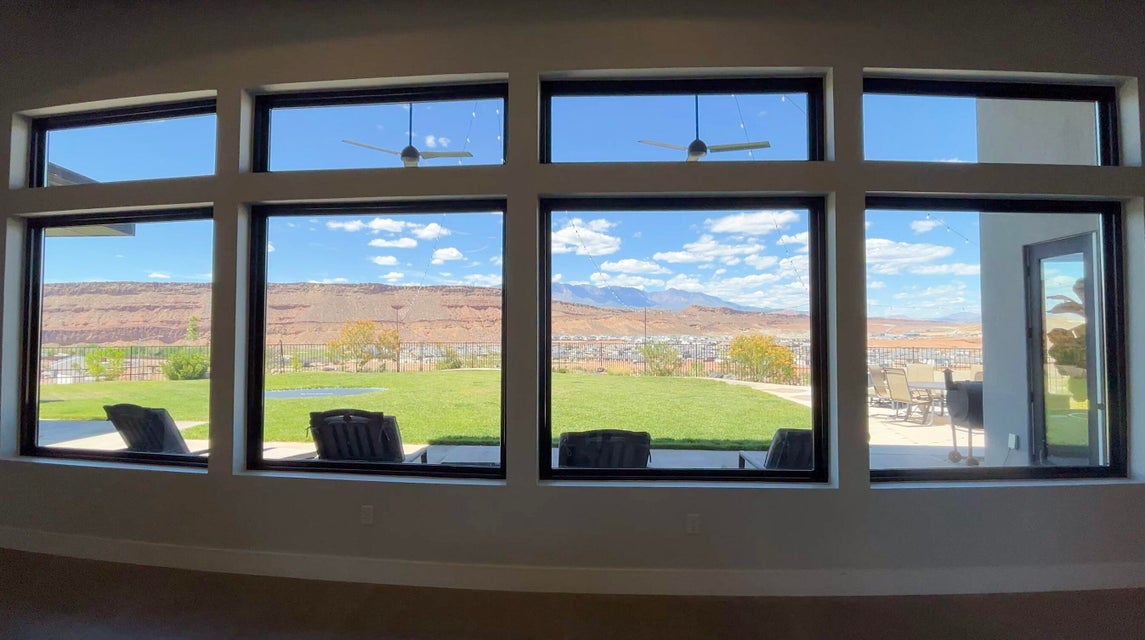 Washington, Utah, 84780, United States, 4 Bedrooms Bedrooms, ,4 BathroomsBathrooms,Residential,For Sale,1998221