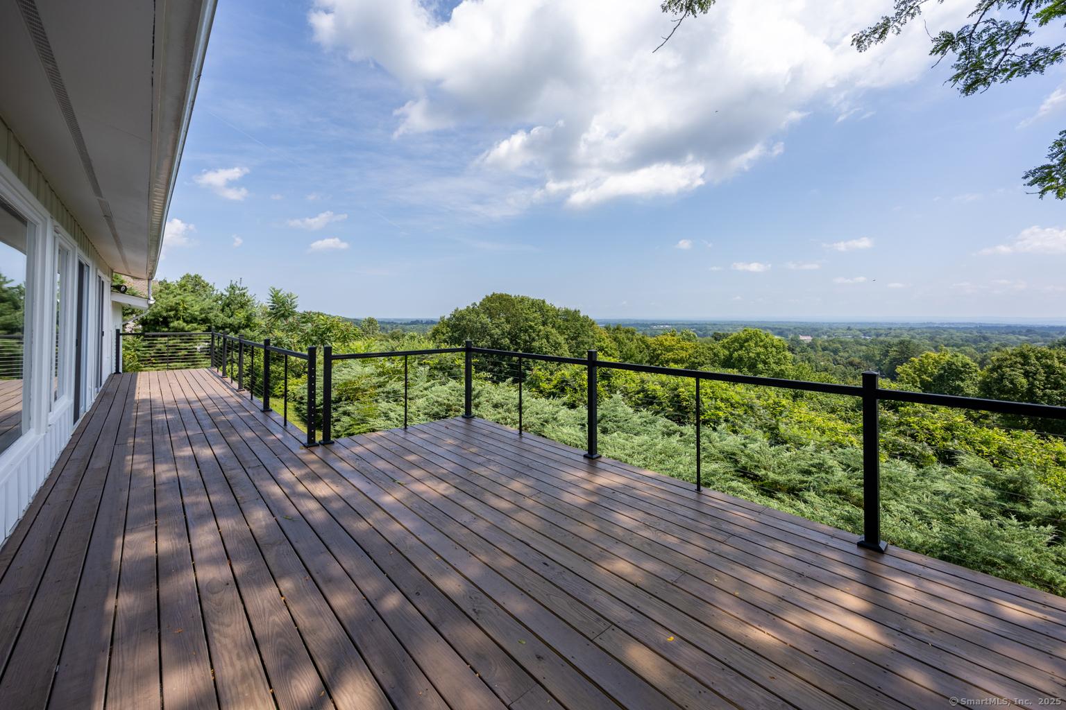 West Hartford, Connecticut, 06117, United States, 4 Bedrooms Bedrooms, ,3 BathroomsBathrooms,Residential,For Sale,1914164