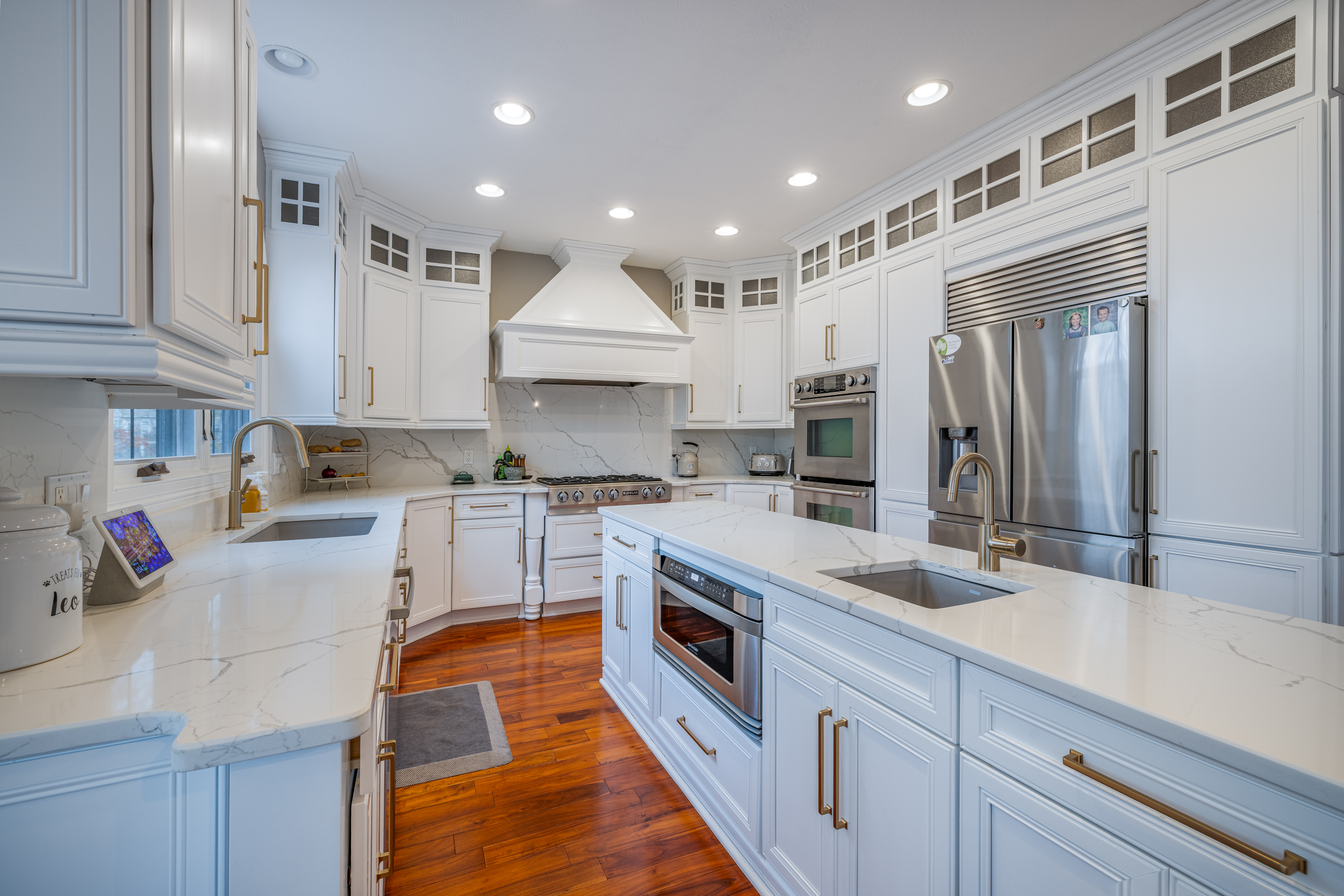 Strongsville, Ohio, 44136, United States, 4 Bedrooms Bedrooms, ,5 BathroomsBathrooms,Residential,For Sale,1988624