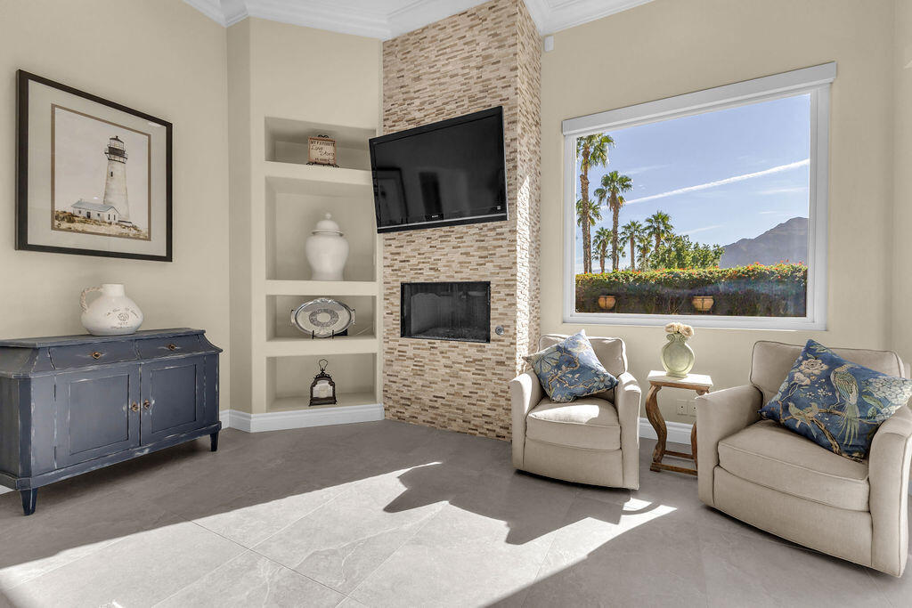 La Quinta, California, 92253, United States, 4 Bedrooms Bedrooms, ,2 BathroomsBathrooms,Residential,For Sale,1987635