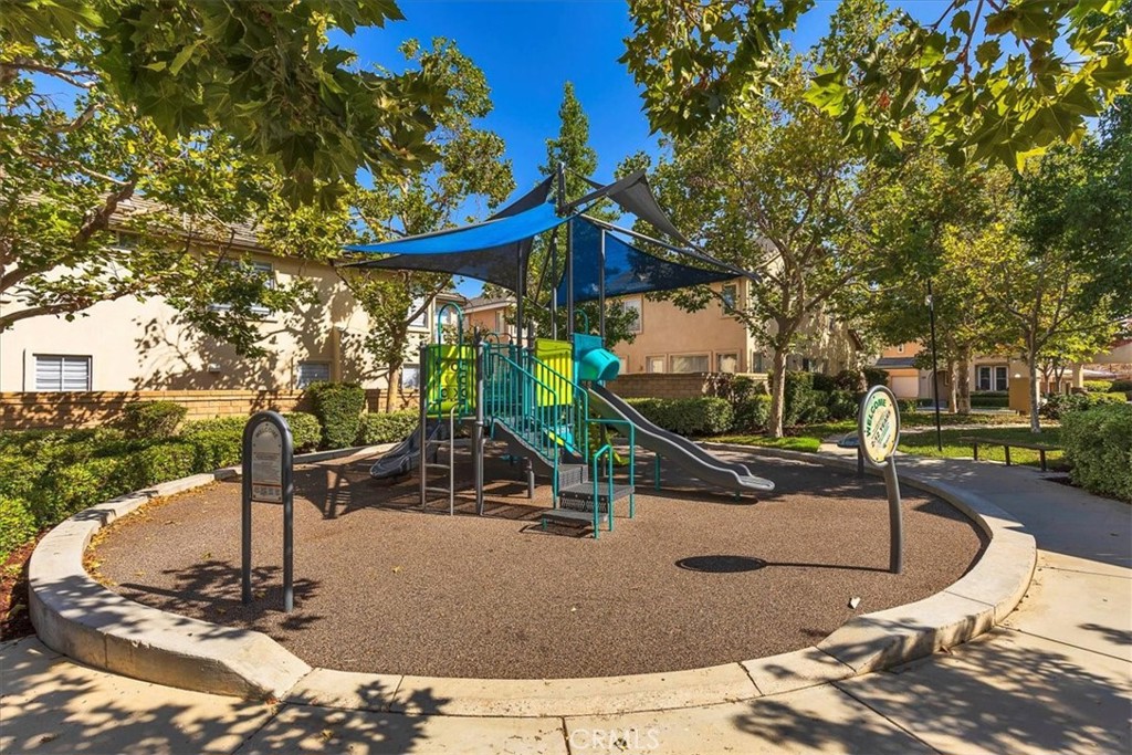Temecula, California, 92591, United States, 3 Bedrooms Bedrooms, ,3 BathroomsBathrooms,Residential,For Sale,1928166