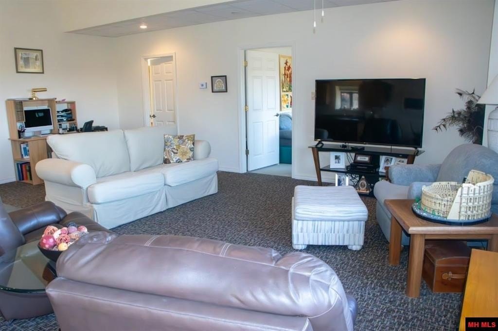 Mountain Home, Arkansas, 72653, United States, 1 Bedroom Bedrooms, ,1 BathroomBathrooms,Residential,For Sale,1974549