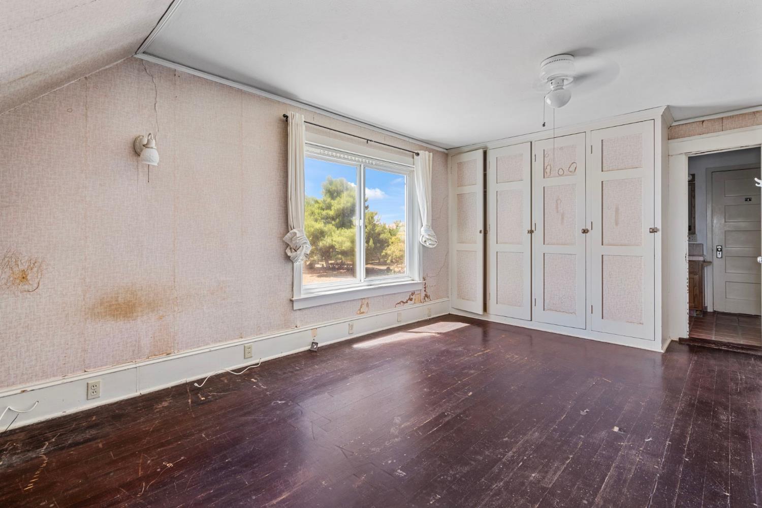 Vernalis, California, 95385, United States, 5 Bedrooms Bedrooms, ,3 BathroomsBathrooms,Residential,For Sale,1979261