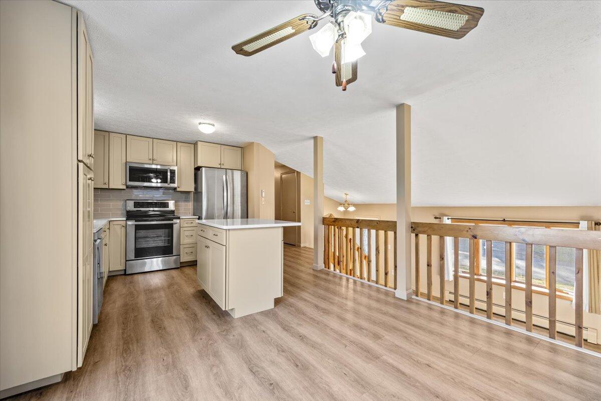 Saco, Maine, 04072, United States, 3 Bedrooms Bedrooms, ,2 BathroomsBathrooms,Residential,For Sale,1970282