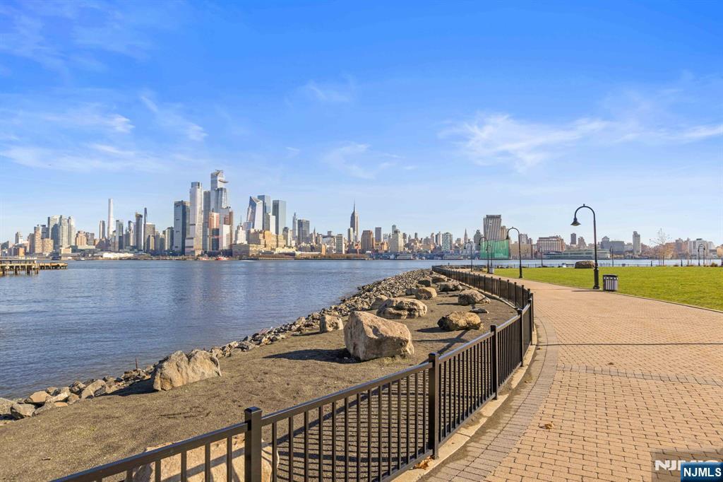 Hoboken, New Jersey, 07030, United States, 2 Bedrooms Bedrooms, ,2 BathroomsBathrooms,Residential,For Sale,1992140
