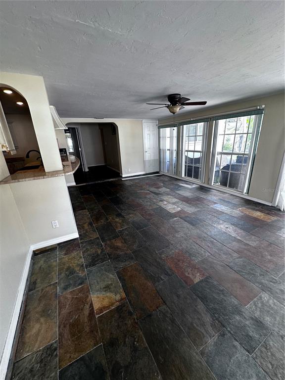 Sarasota, Florida, 34235, United States, 4 Bedrooms Bedrooms, ,3 BathroomsBathrooms,Residential,For Sale,1883388