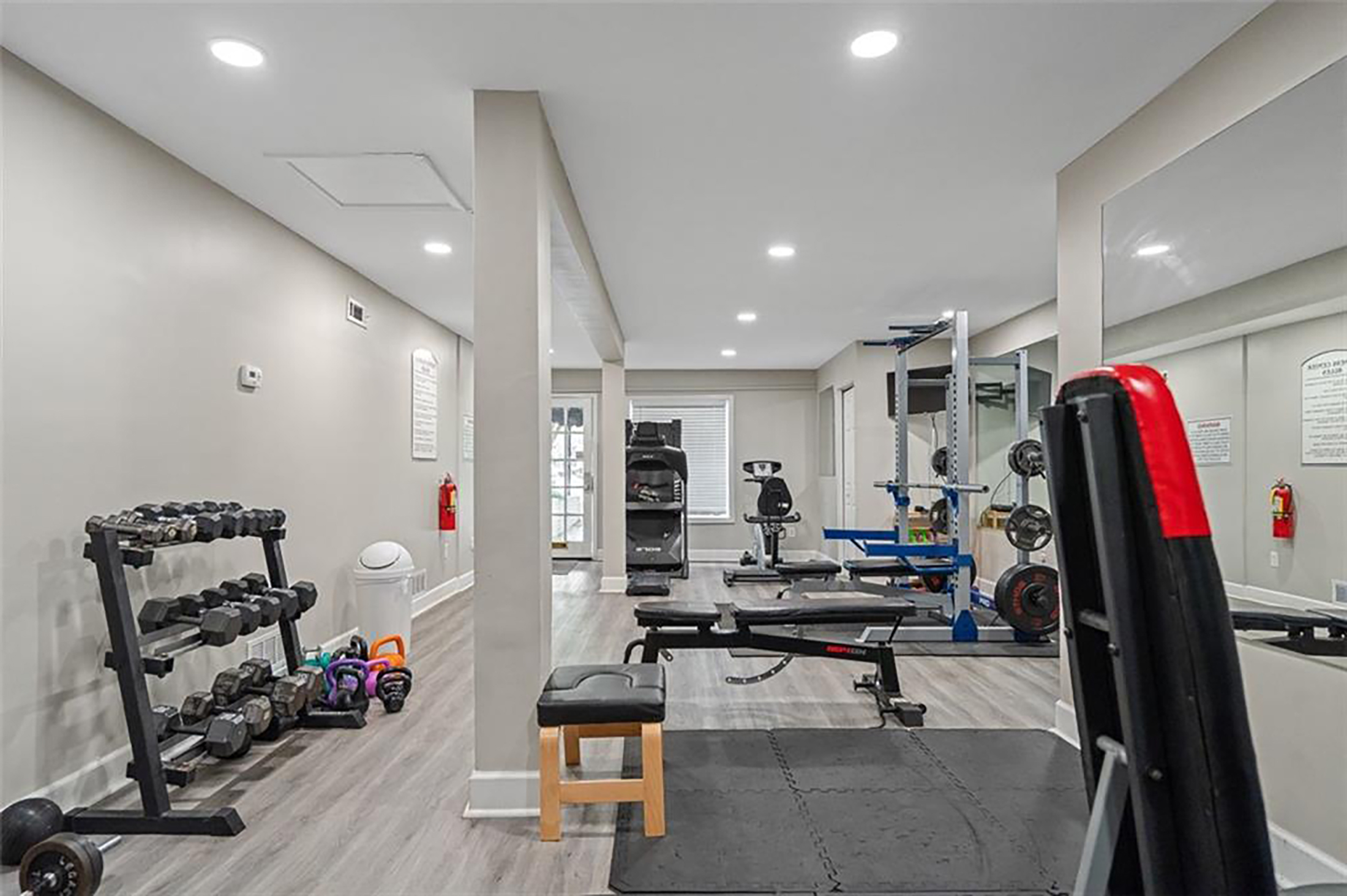  Located in the Gated Essex House Community in Historic Vinings - 物件實景