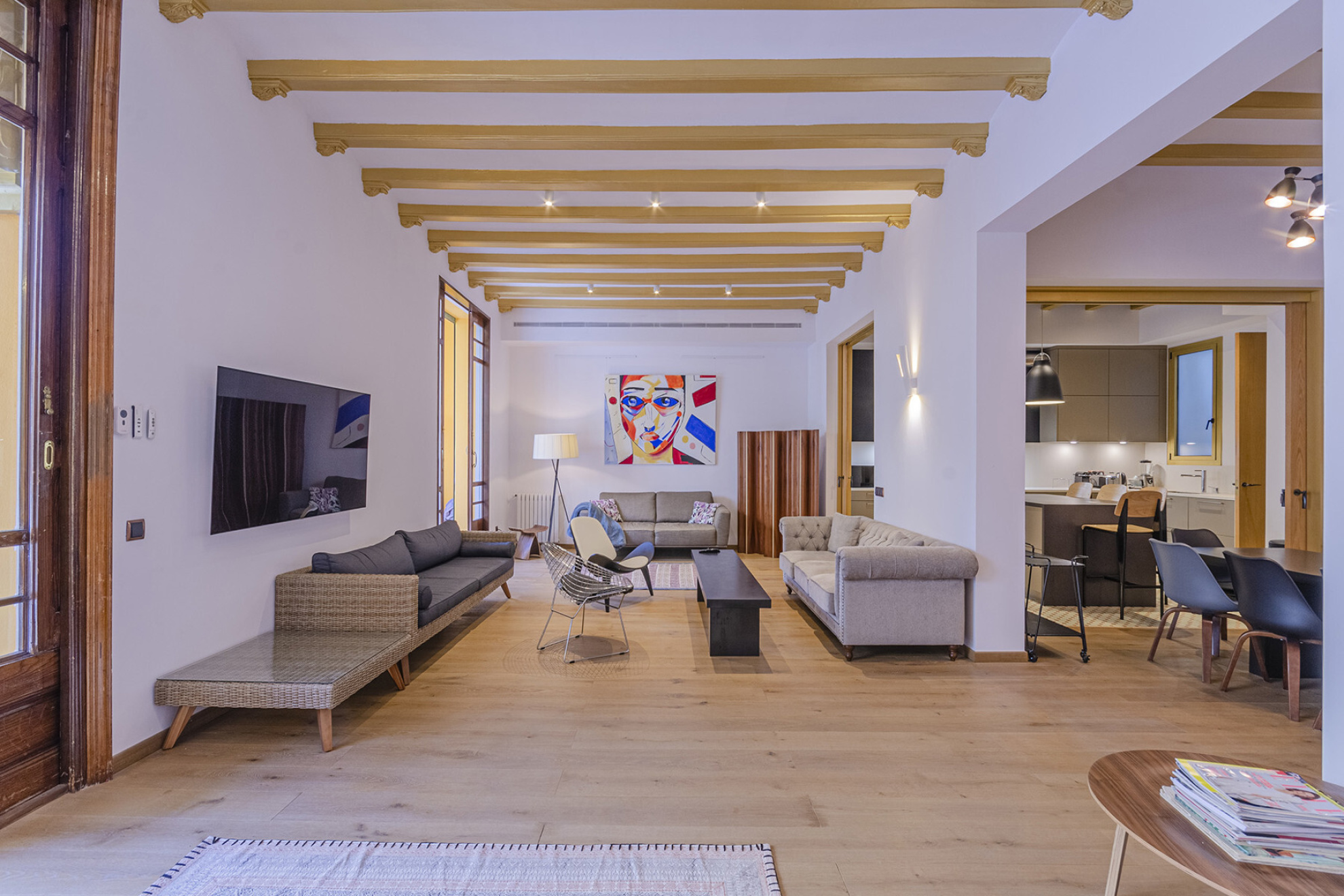 Renovated luxury house with terrace for sale in Eixample, Barcelona - 物件實景