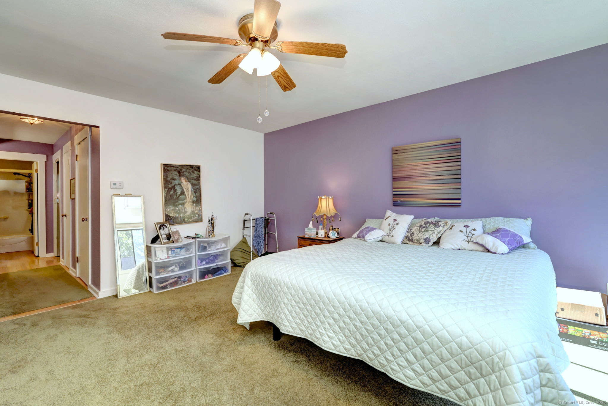 Stratford, Connecticut, 06614, United States, 1 Bedroom Bedrooms, ,3 BathroomsBathrooms,Residential,For Sale,1954891