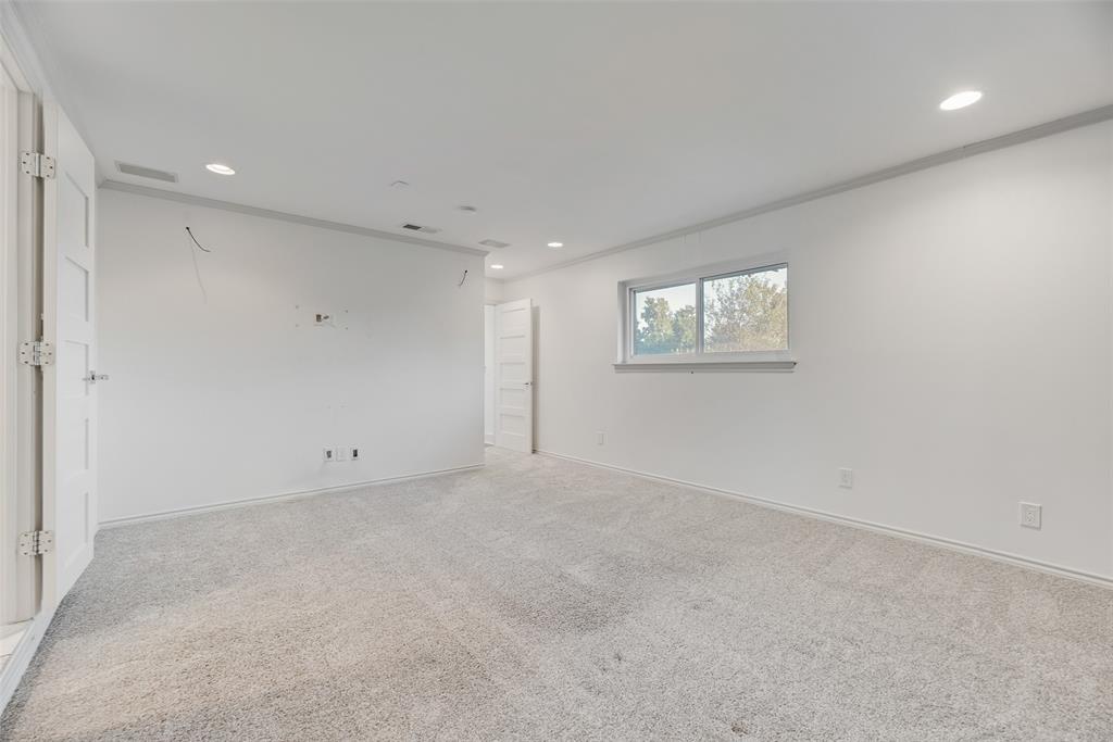 Dallas, Texas, 75243, United States, 4 Bedrooms Bedrooms, ,4 BathroomsBathrooms,Residential,For Sale,1976674