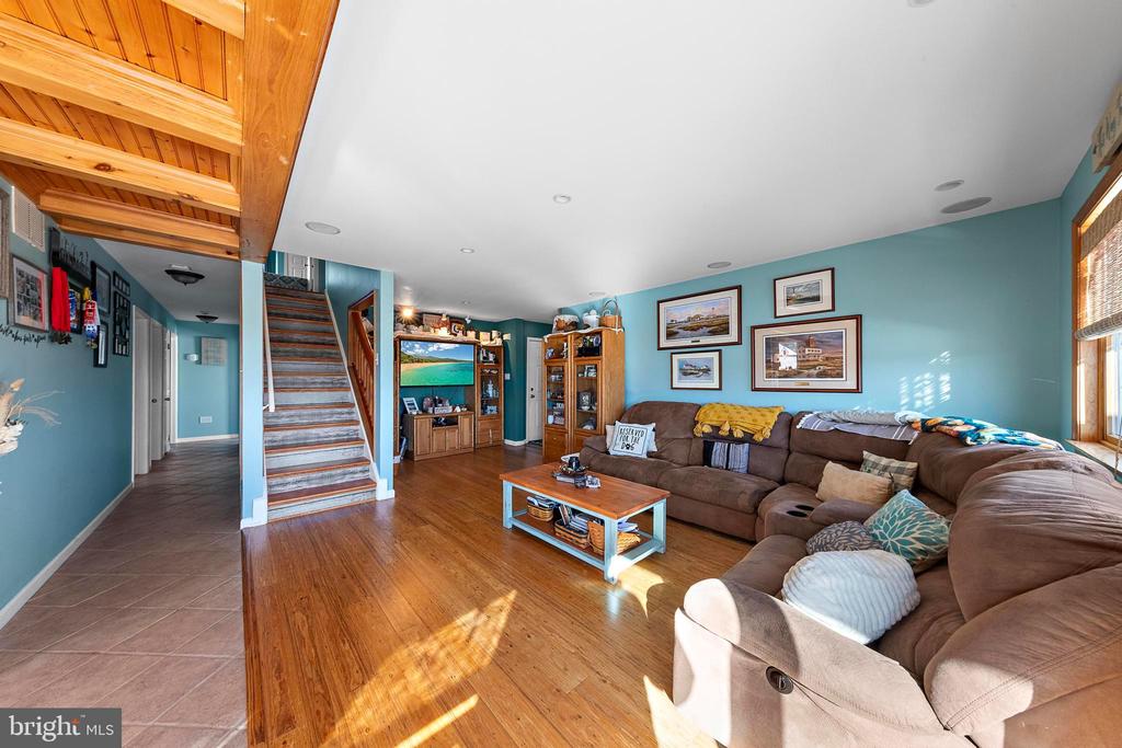 Little Egg Harbor Twp, New Jersey, 08087, United States, 4 Bedrooms Bedrooms, ,2 BathroomsBathrooms,Residential,For Sale,1989934