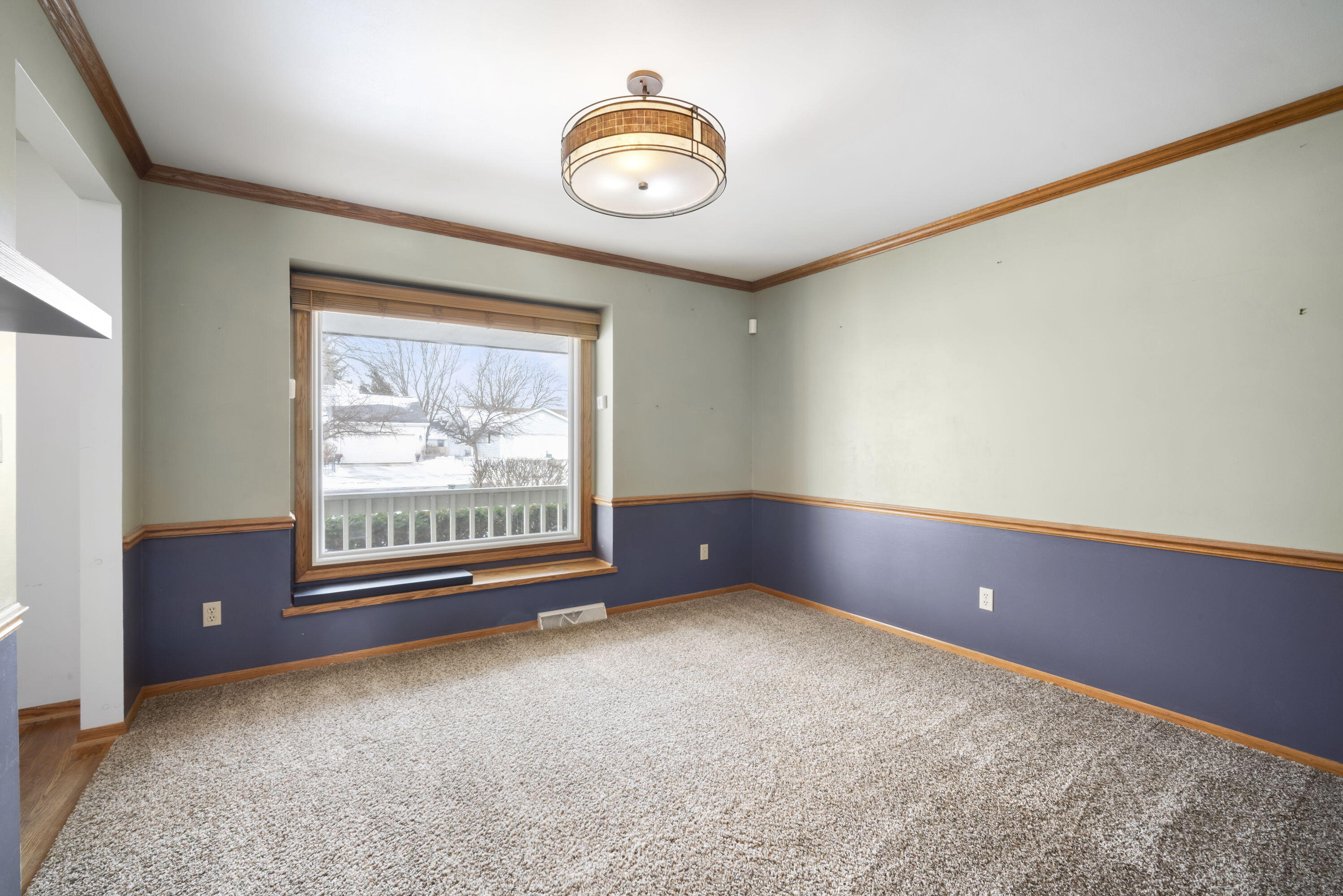 Saukville, Wisconsin, 53080, United States, 3 Bedrooms Bedrooms, ,4 BathroomsBathrooms,Residential,For Sale,2012591