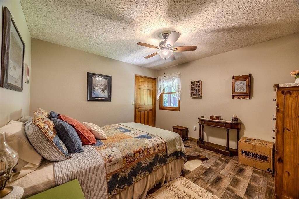 Urbana, Missouri, 65767, United States, 5 Bedrooms Bedrooms, ,4 BathroomsBathrooms,Residential,For Sale,1851017