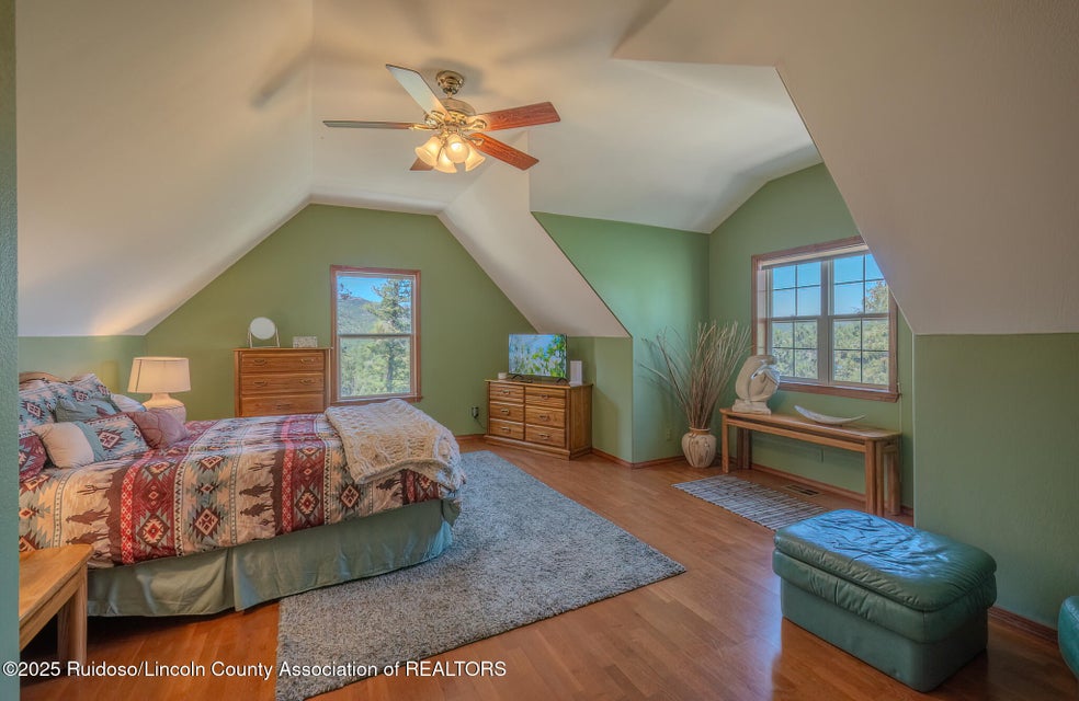 Ruidoso, New Mexico, 88345, United States, 4 Bedrooms Bedrooms, ,3 BathroomsBathrooms,Residential,For Sale,1909726