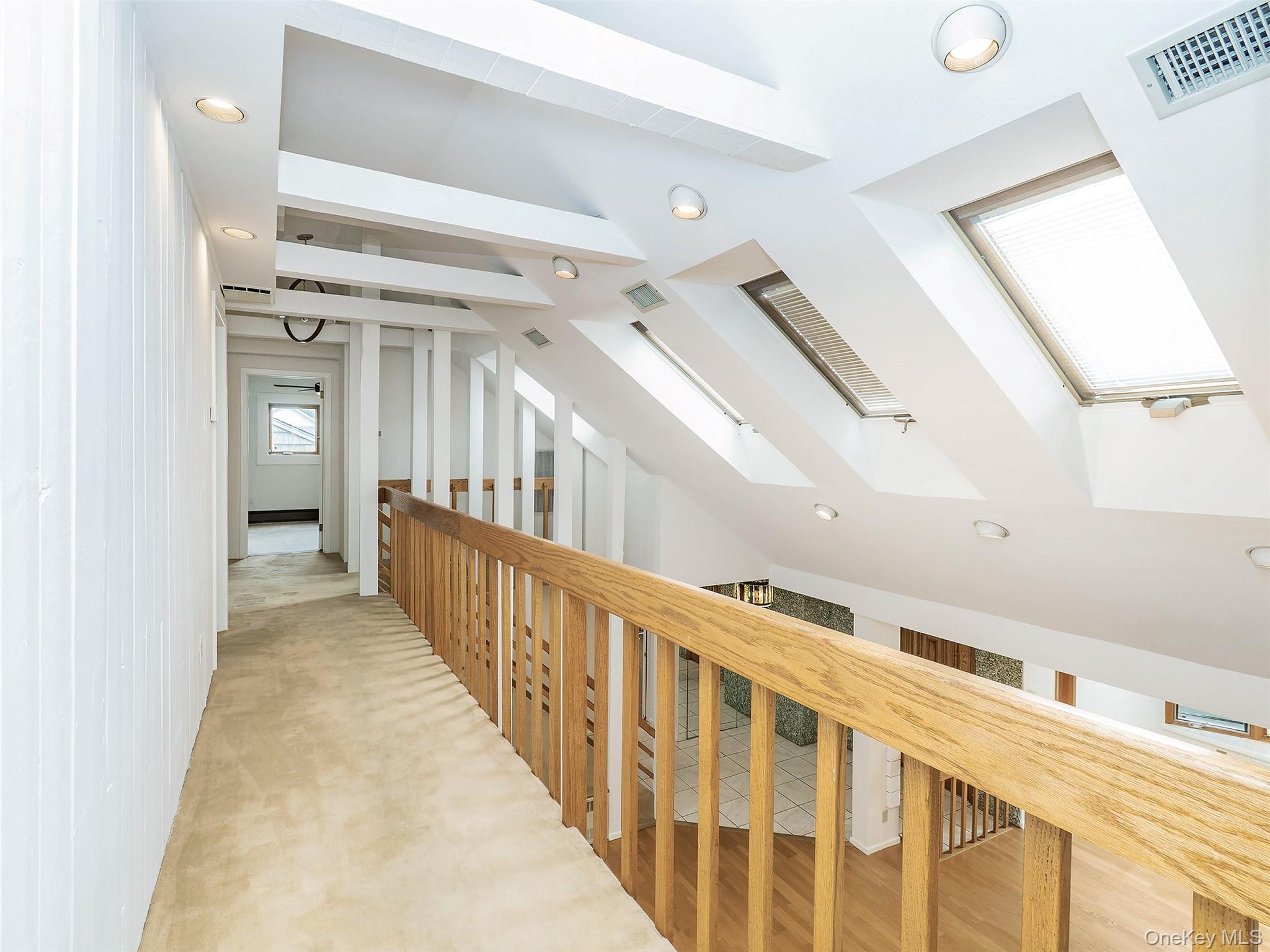 24 Downing Avenue, Sea Cliff, NY, 11579 - 物件實景