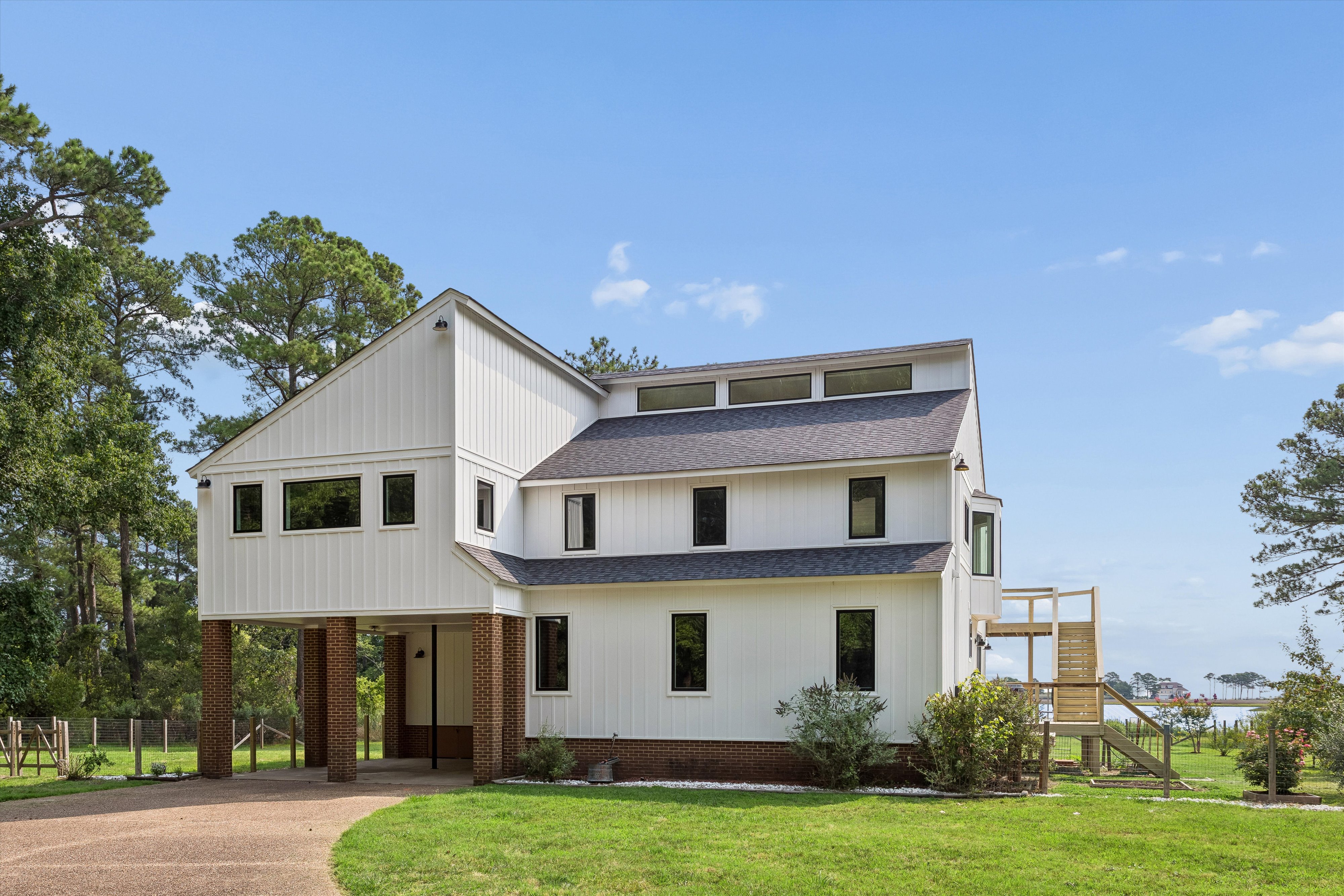 4203 Seaford Road 