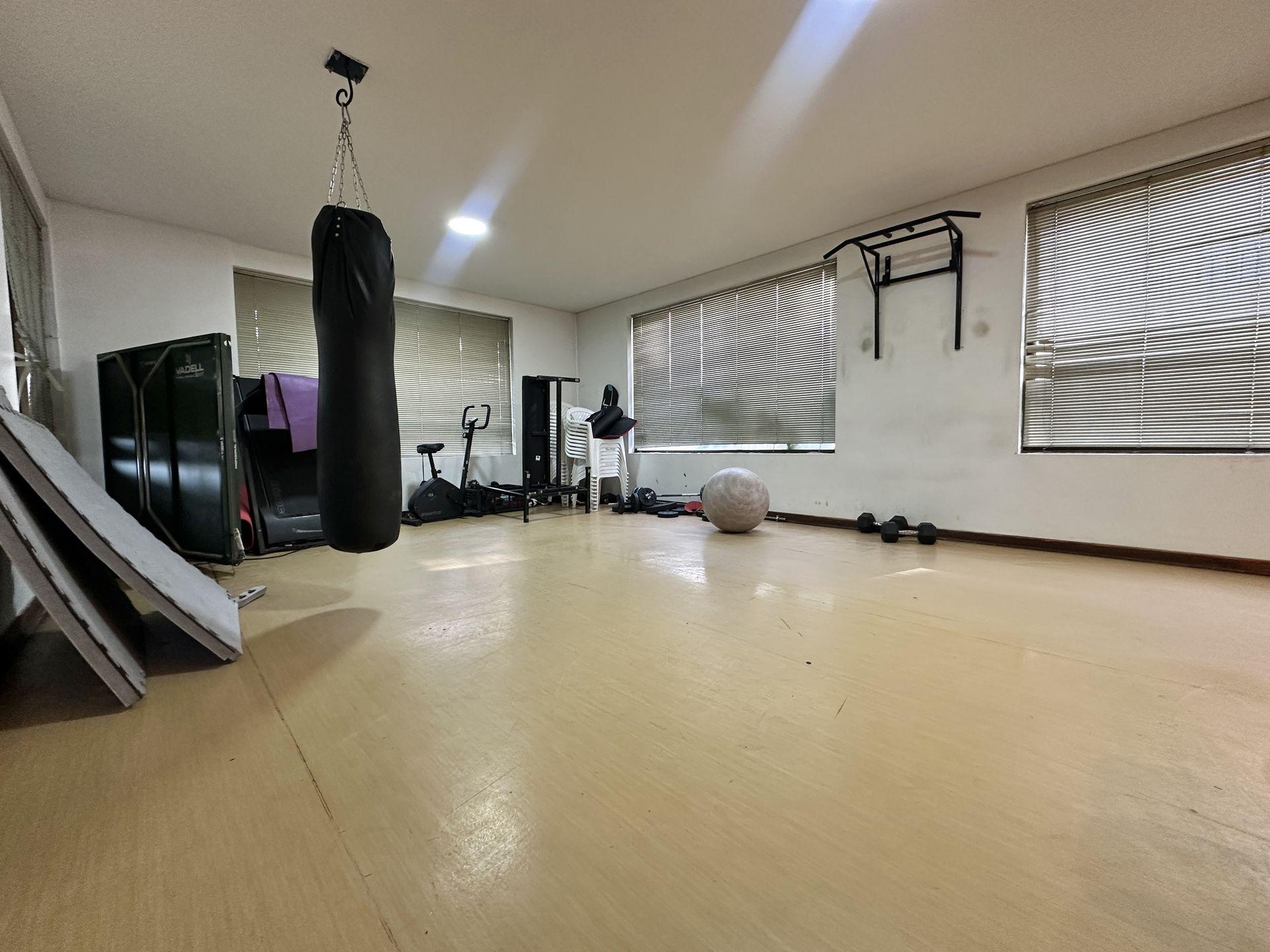 Vitacura, Chile, 3 Bedrooms Bedrooms, ,3 BathroomsBathrooms,Residential,For Sale,1911226