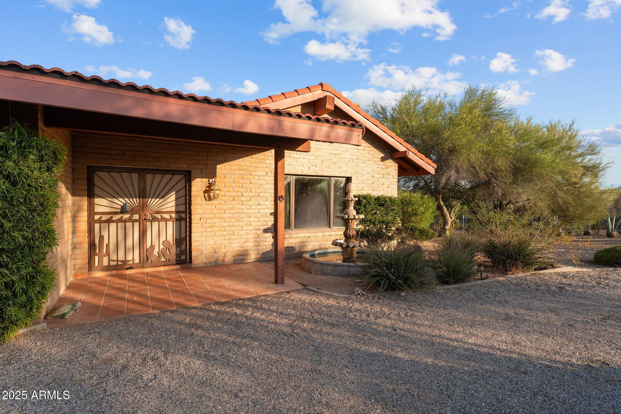 Wickenburg, Arizona, 85390, United States, 3 Bedrooms Bedrooms, ,3 BathroomsBathrooms,Residential,For Sale,1976707