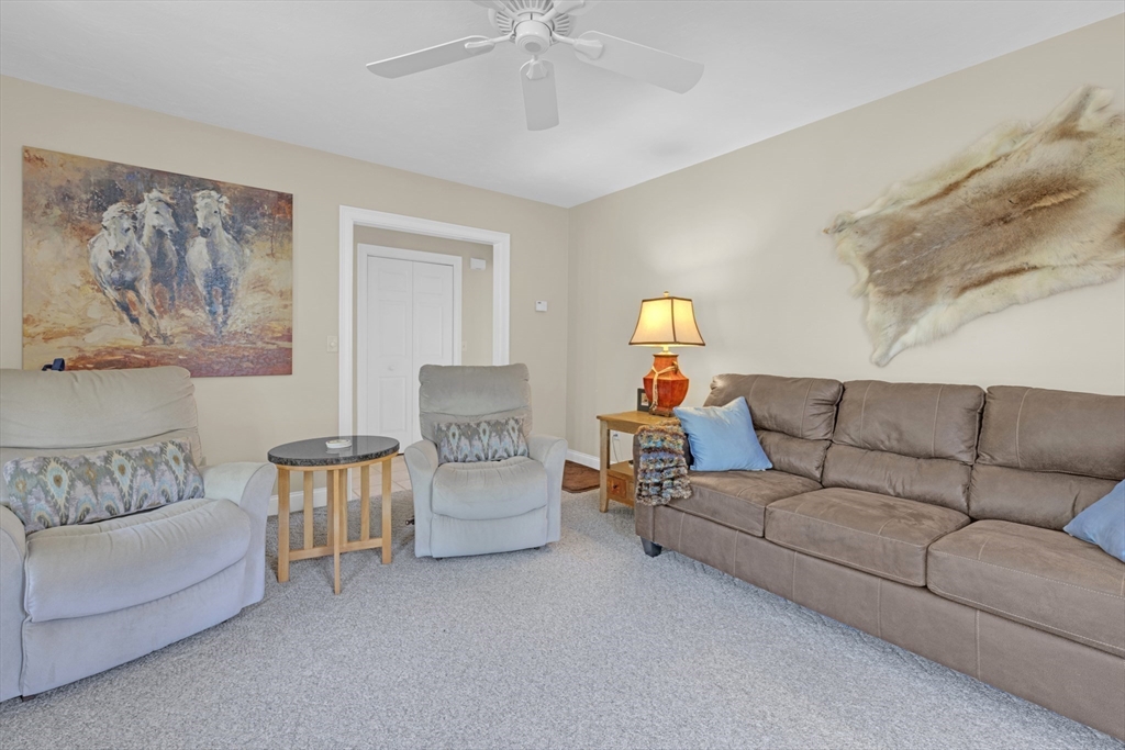 North Brookfield, Massachusetts, 01535, United States, 3 Bedrooms Bedrooms, ,3 BathroomsBathrooms,Residential,For Sale,1905631