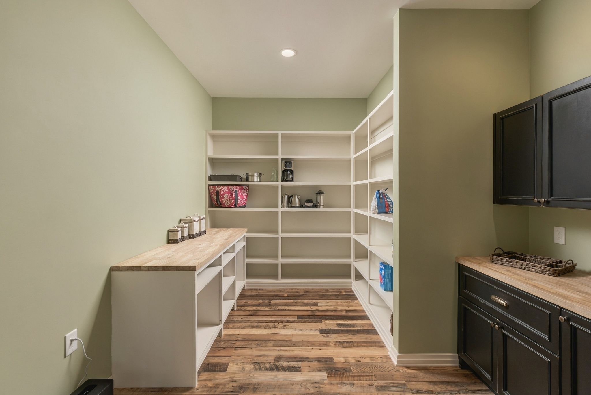  5825 Combs Ferry Road - 物件實景