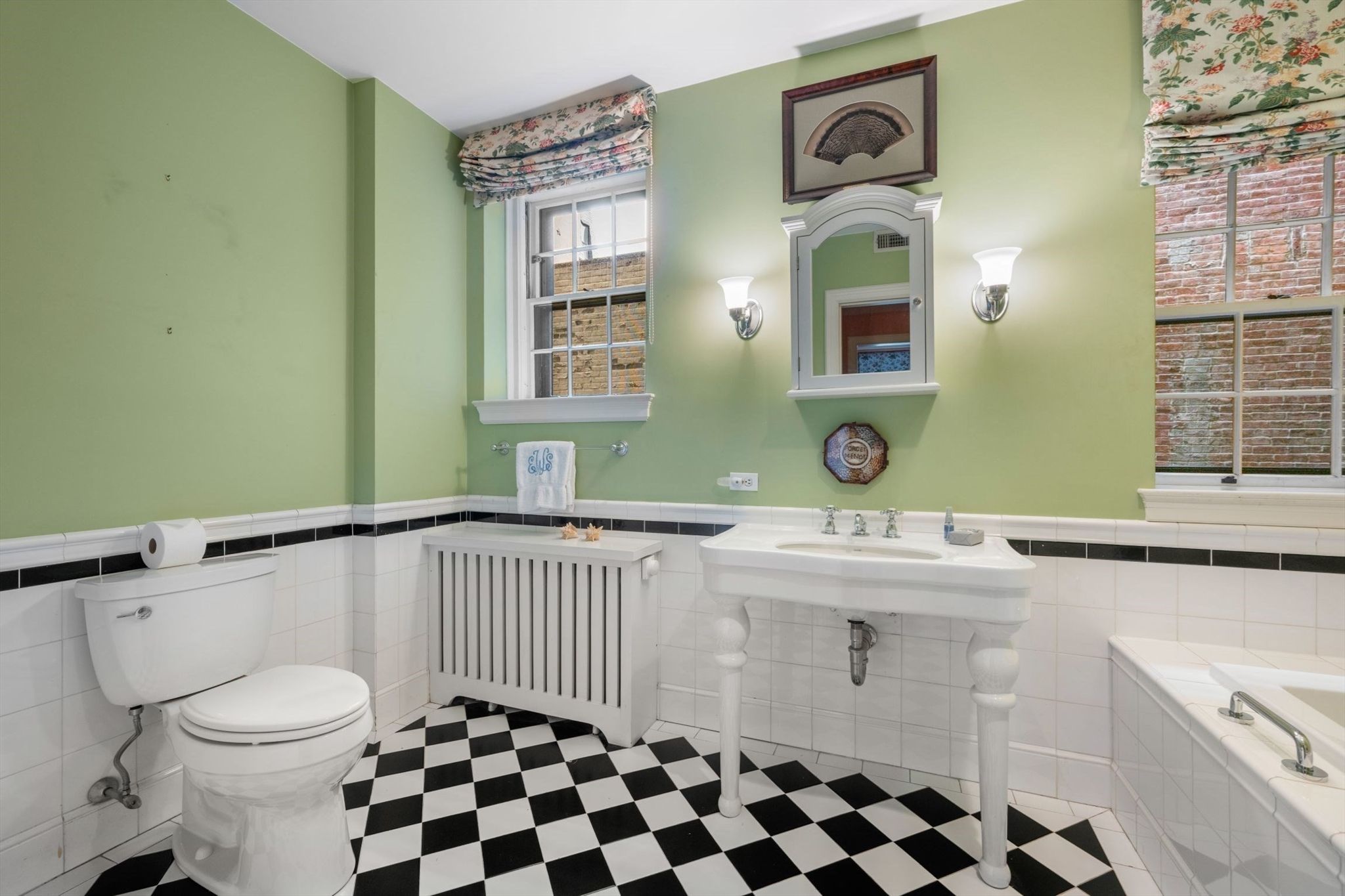  101 Chestnut Street, Unit E, Boston, MA, 02108 - 物件實景