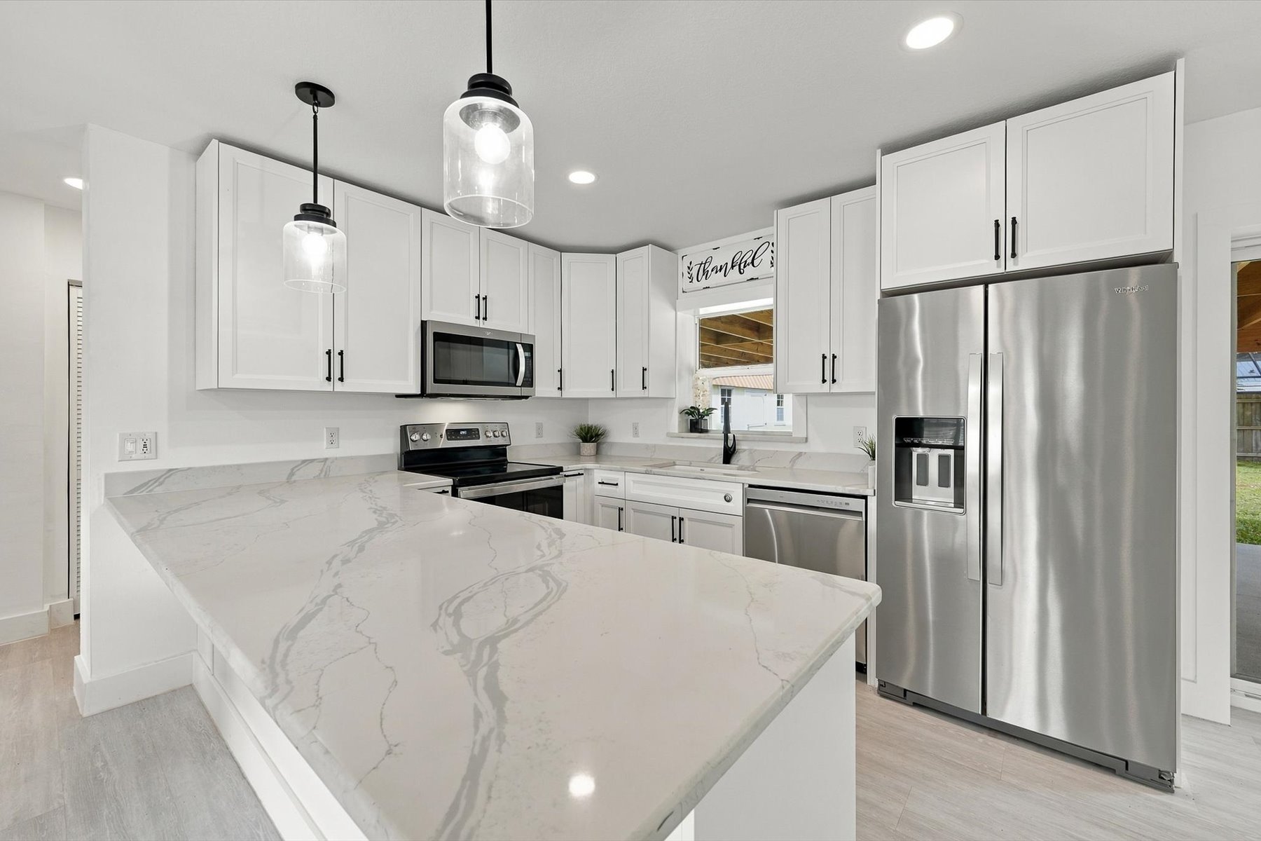  446 Coral Drive, Melbourne, FL, 32935 - 物件實景