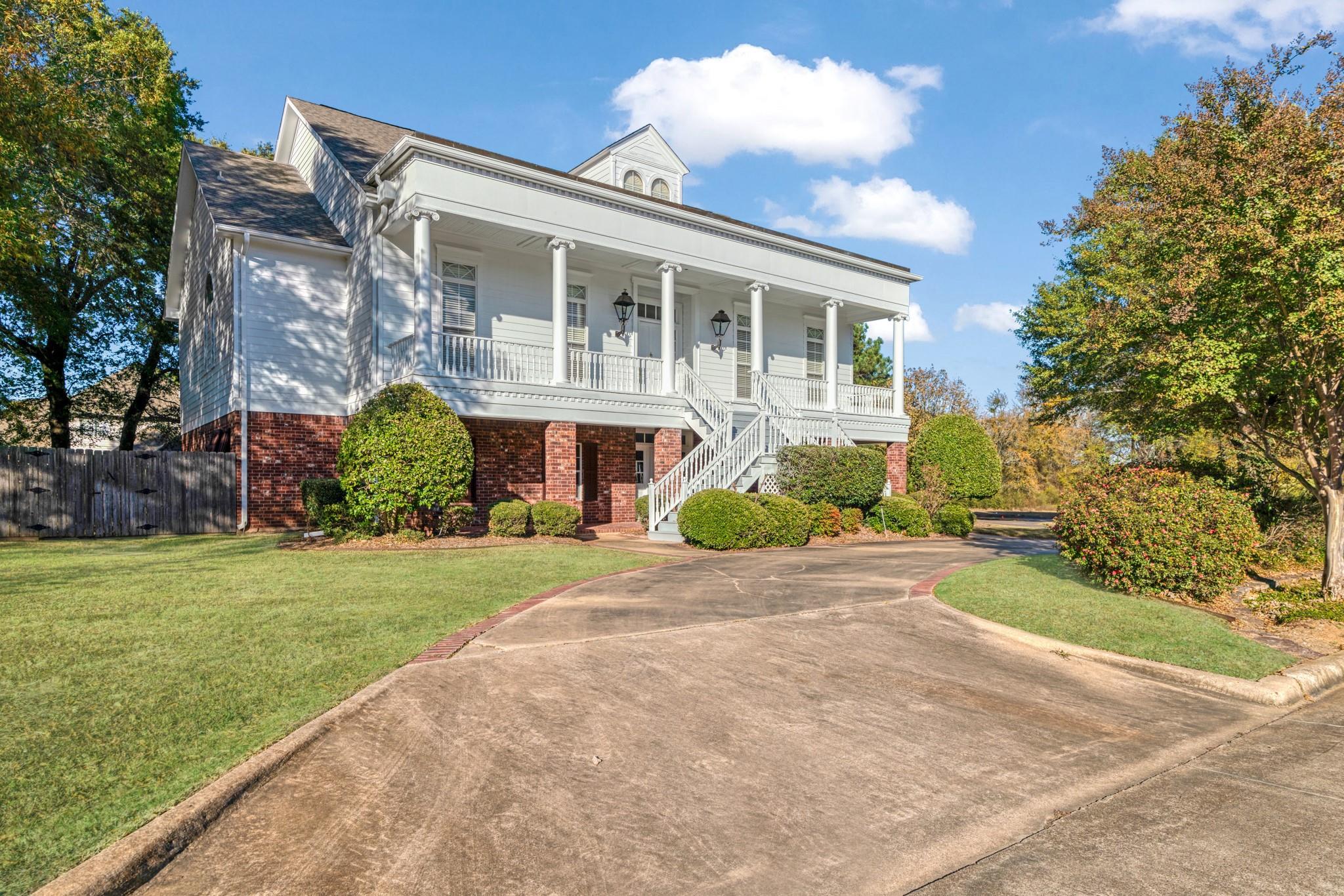 Paris, Texas, 75462, United States, 5 Bedrooms Bedrooms, ,5 BathroomsBathrooms,Residential,For Sale,1990827