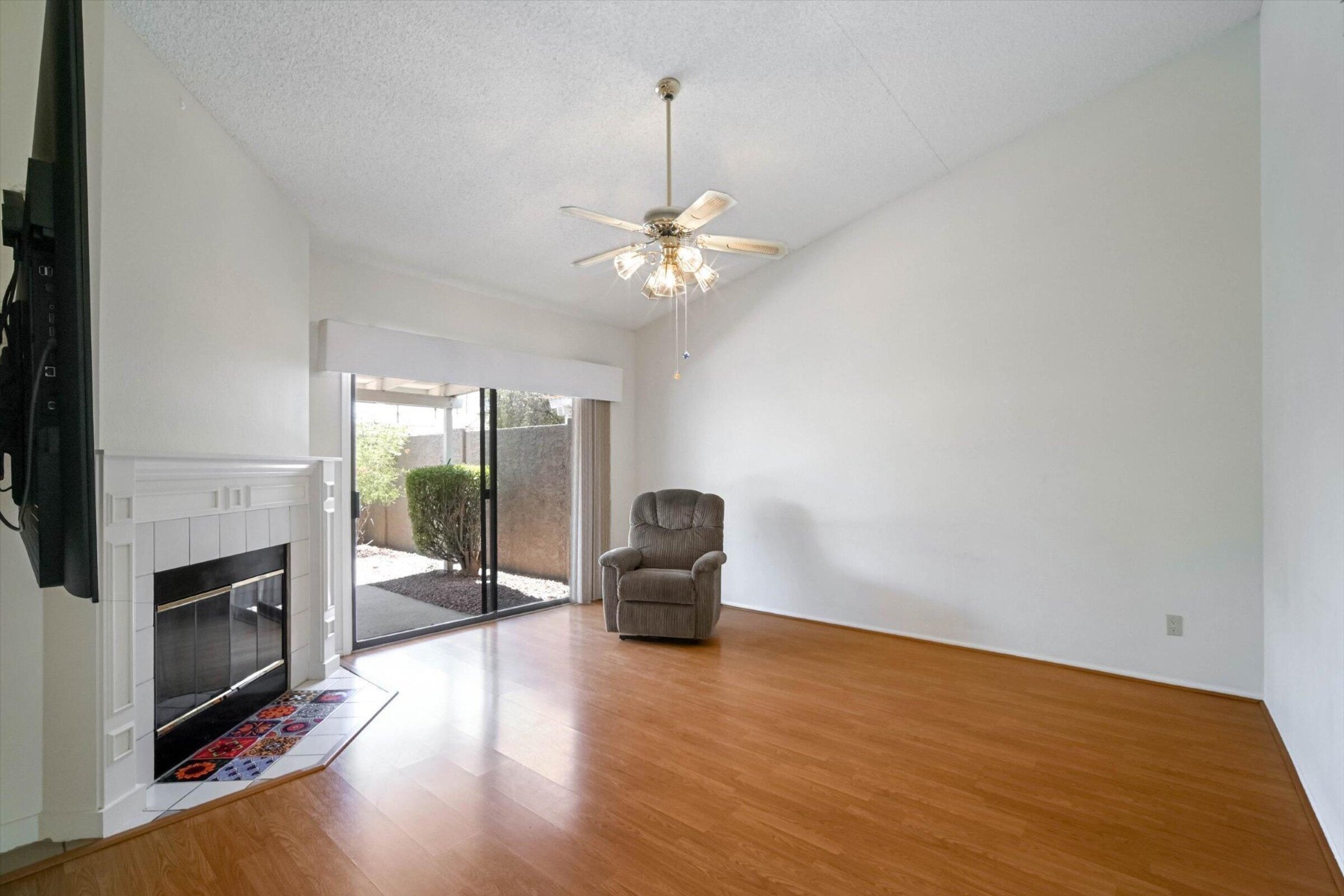  3510 E Hampton Avenue  Mesa, AZ - 物件實景
